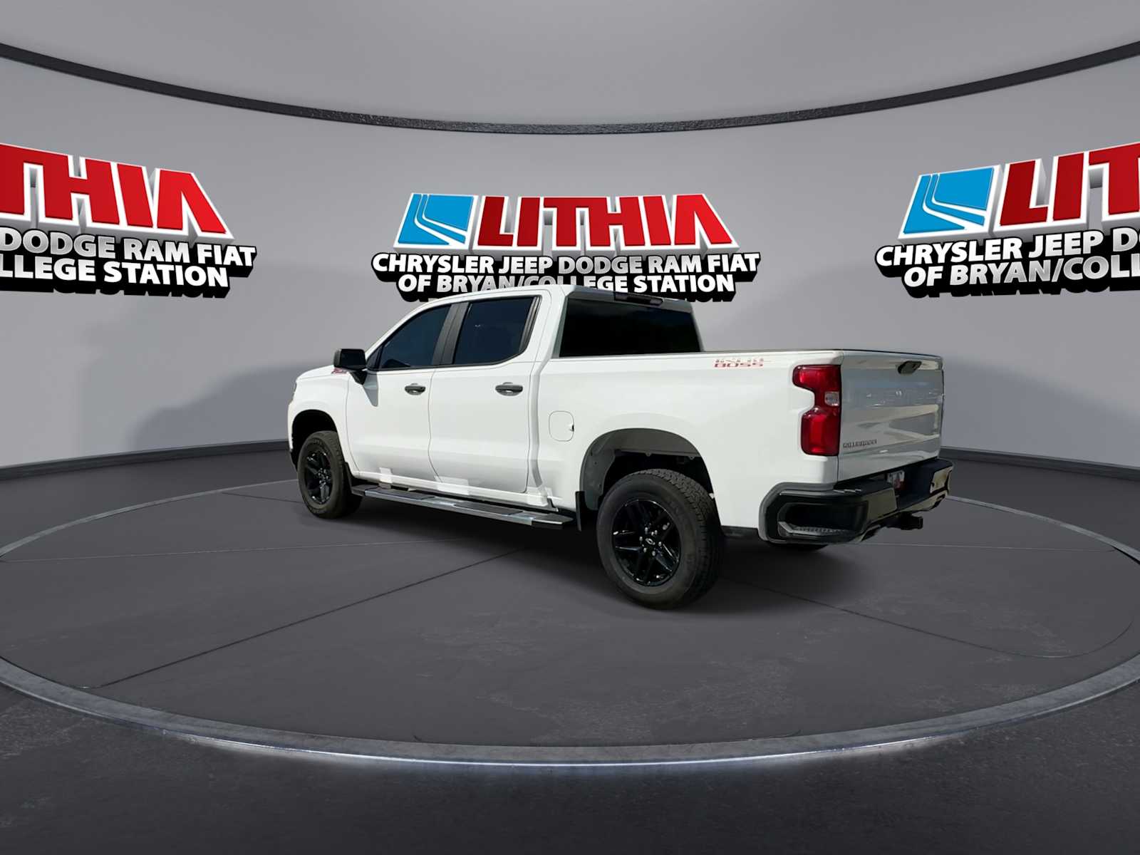 Thumbnail: 2022 Chevrolet Silverado 1500 - 6