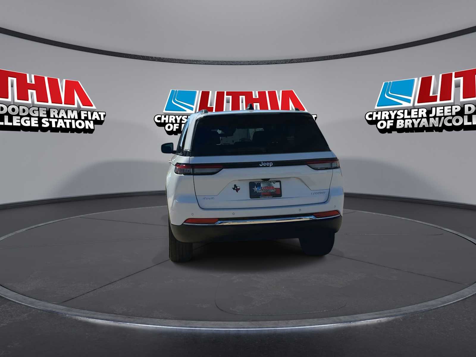 Thumbnail: 2025 Jeep Grand Cherokee - 7