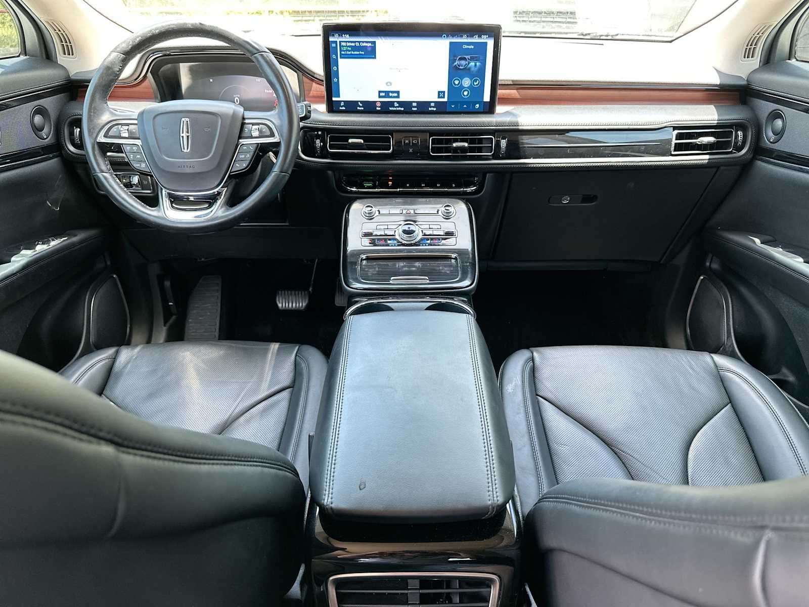 Thumbnail: 2022 Lincoln Nautilus - 25