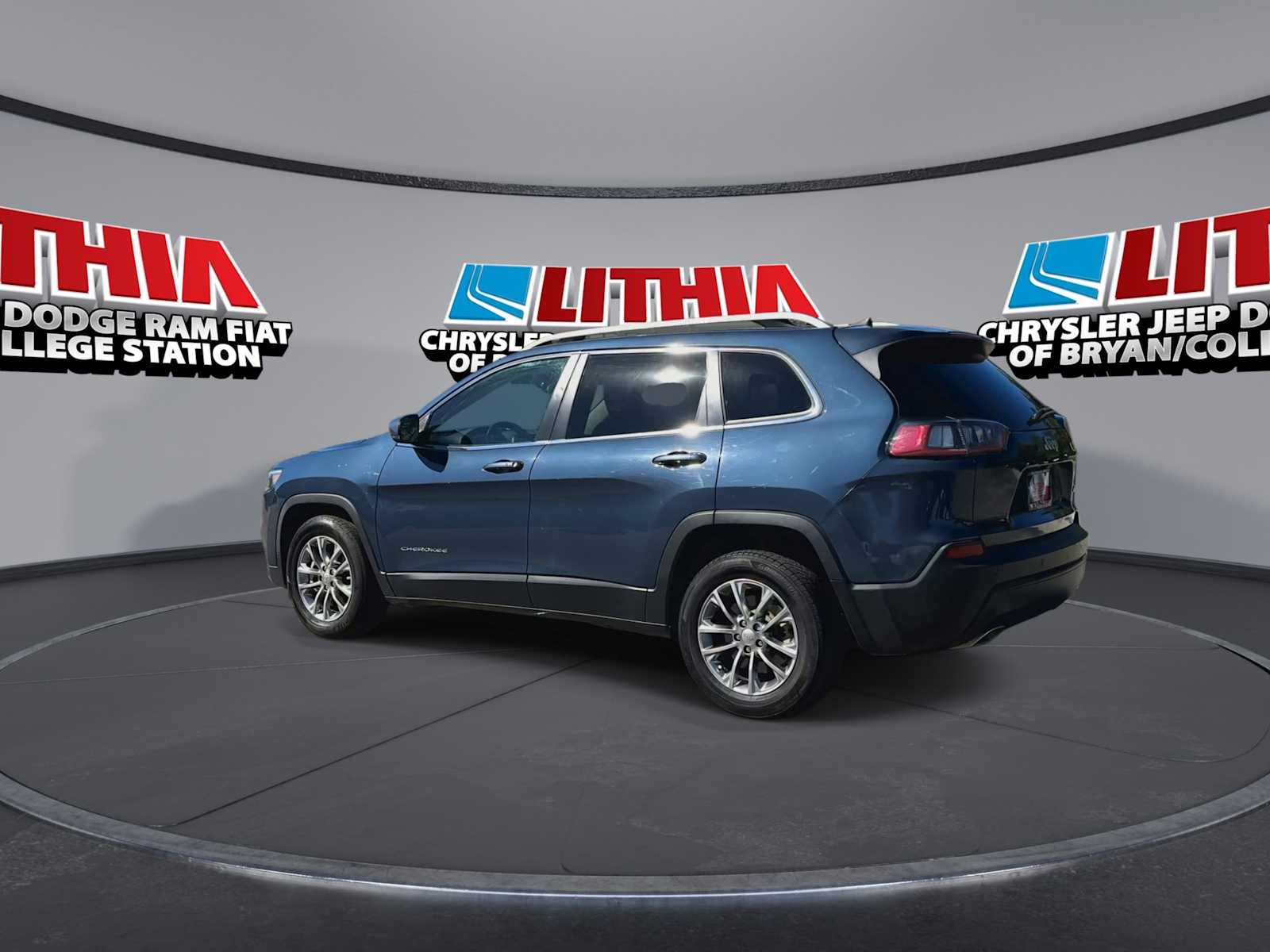 Thumbnail: 2021 Jeep Cherokee - 6