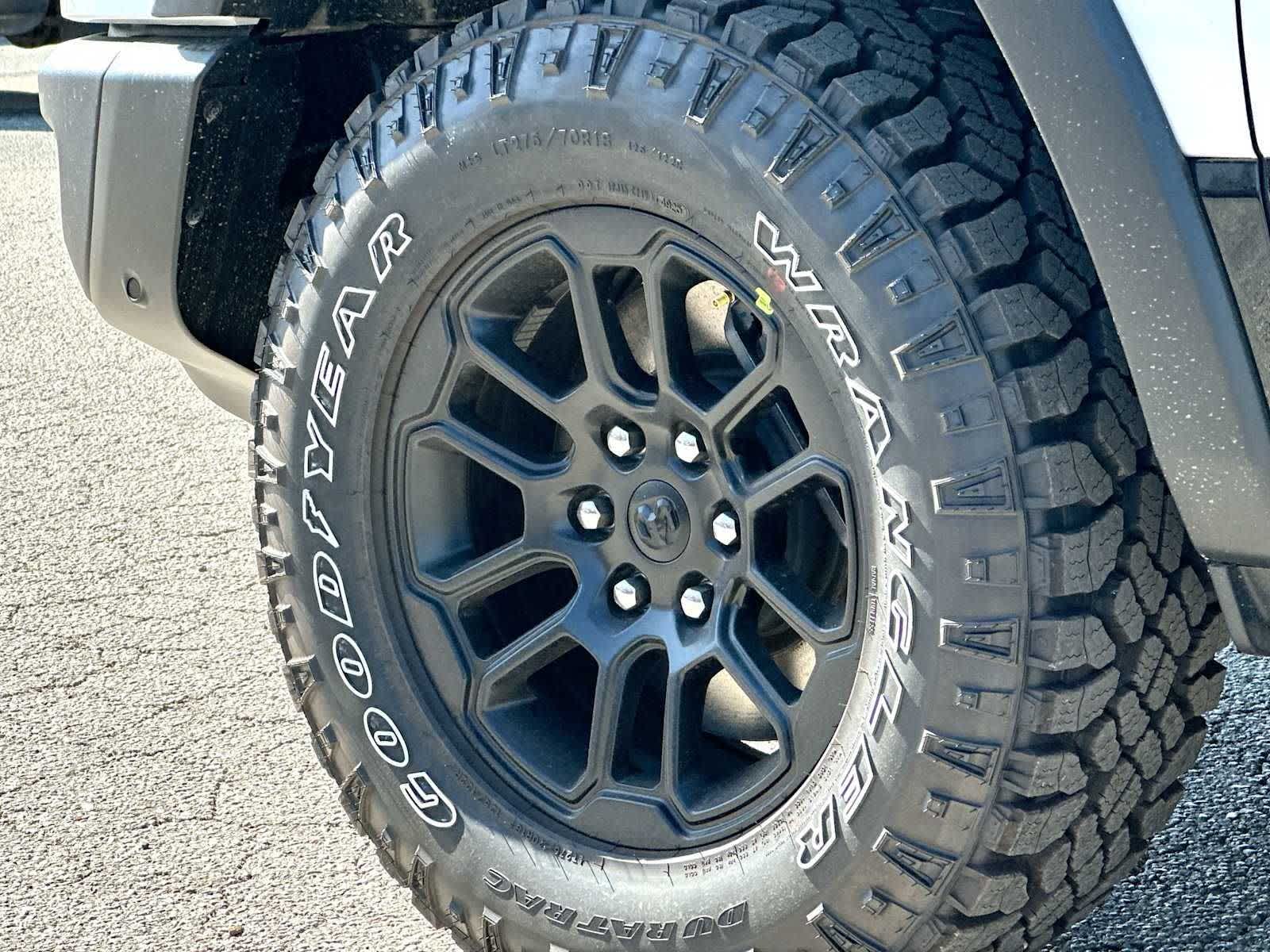 Thumbnail: 2026 RAM 1500 - 11