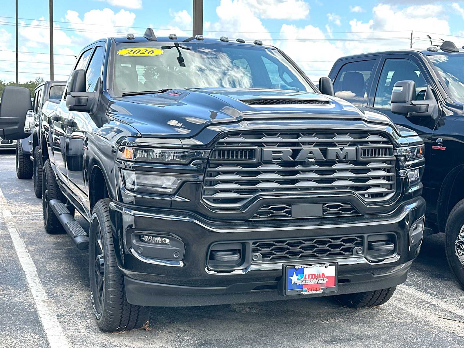 New 2026 Ram 2500 TRADESMAN CREW CAB 4X4 Pickup