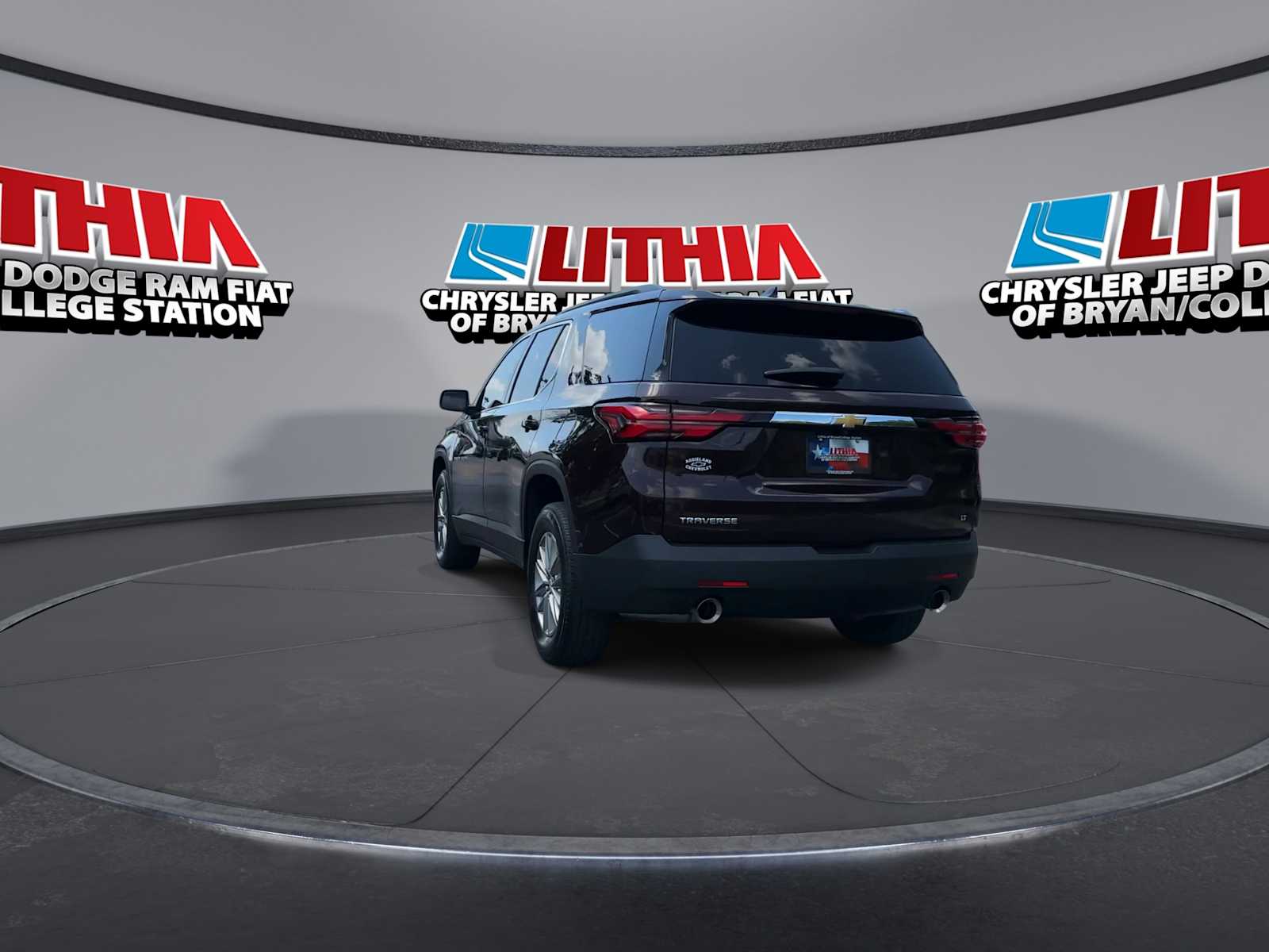 Thumbnail: 2023 Chevrolet Traverse - 6