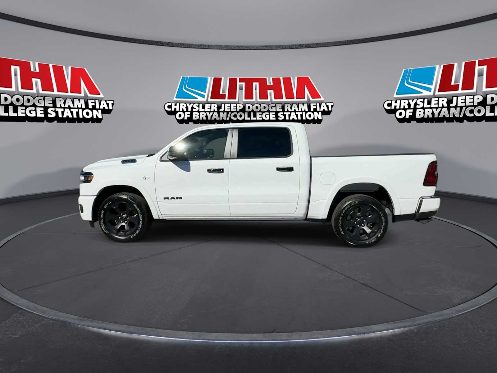 Thumbnail: 2026 RAM 1500 - 5