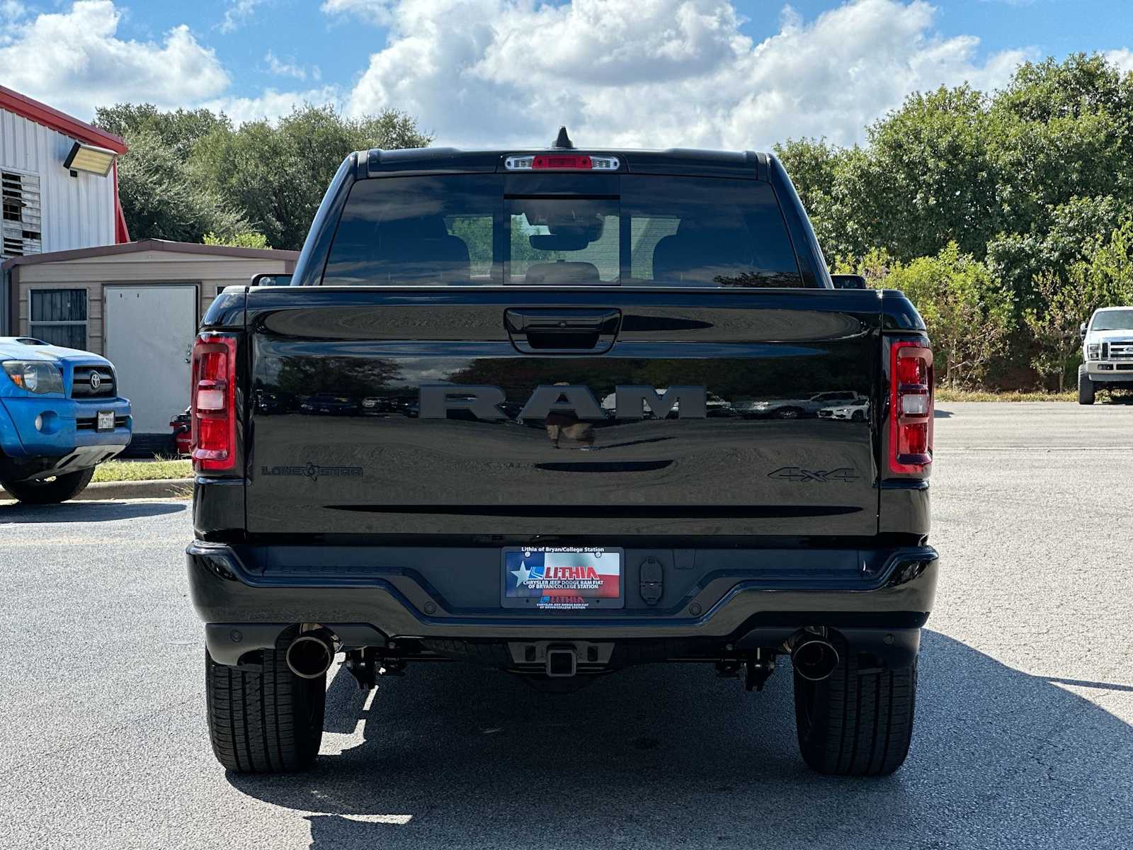 Thumbnail: 2026 RAM 1500 - 14