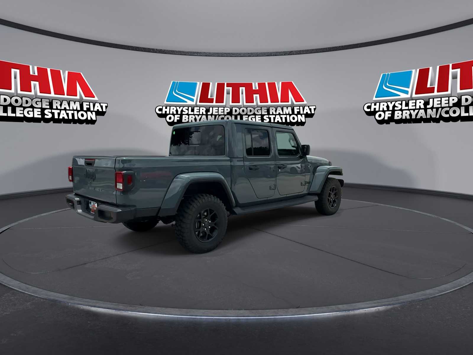 Thumbnail: 2026 Jeep Gladiator - 8