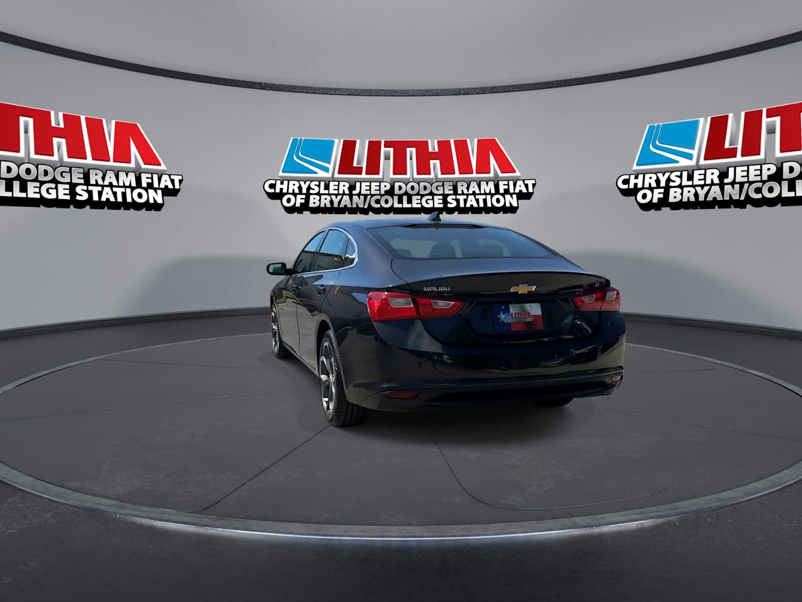 Thumbnail: 2023 Chevrolet Malibu - 6