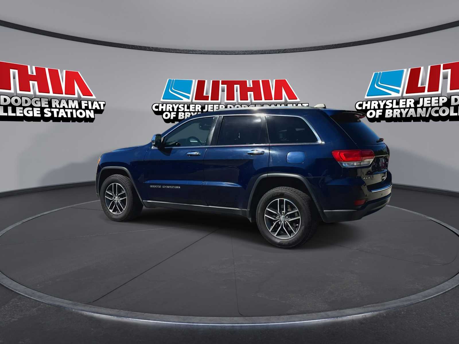 Thumbnail: 2018 Jeep Grand Cherokee - 6