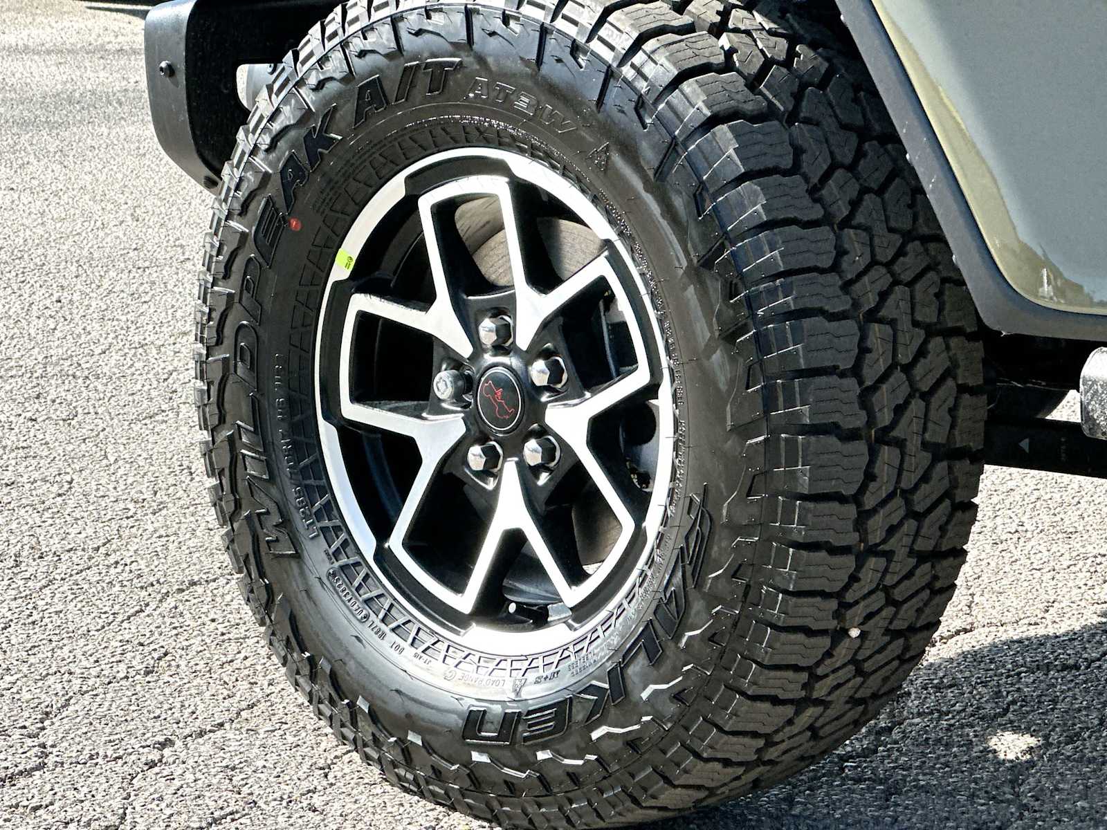 Thumbnail: 2026 Jeep Gladiator - 11