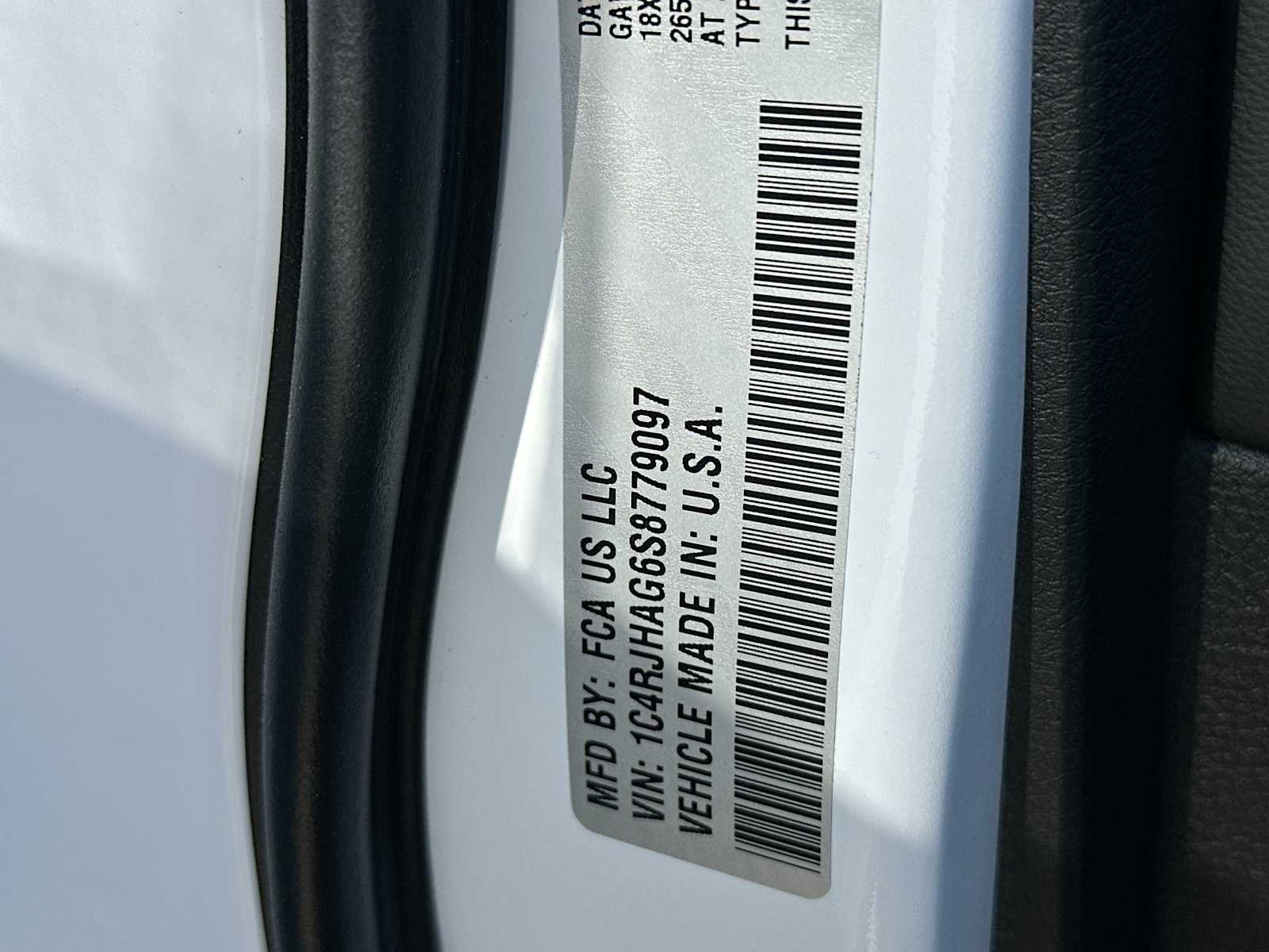 Thumbnail: 2025 Jeep Grand Cherokee - 22