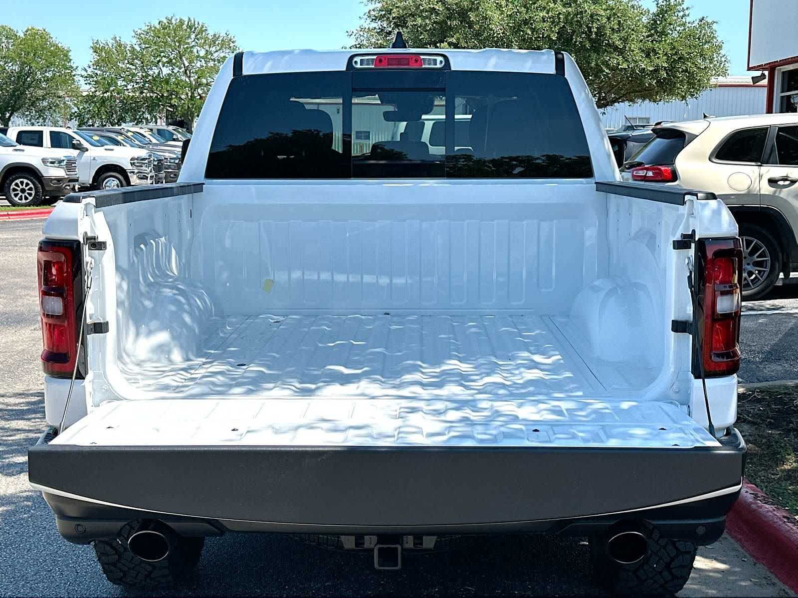 Thumbnail: 2026 RAM 1500 - 28