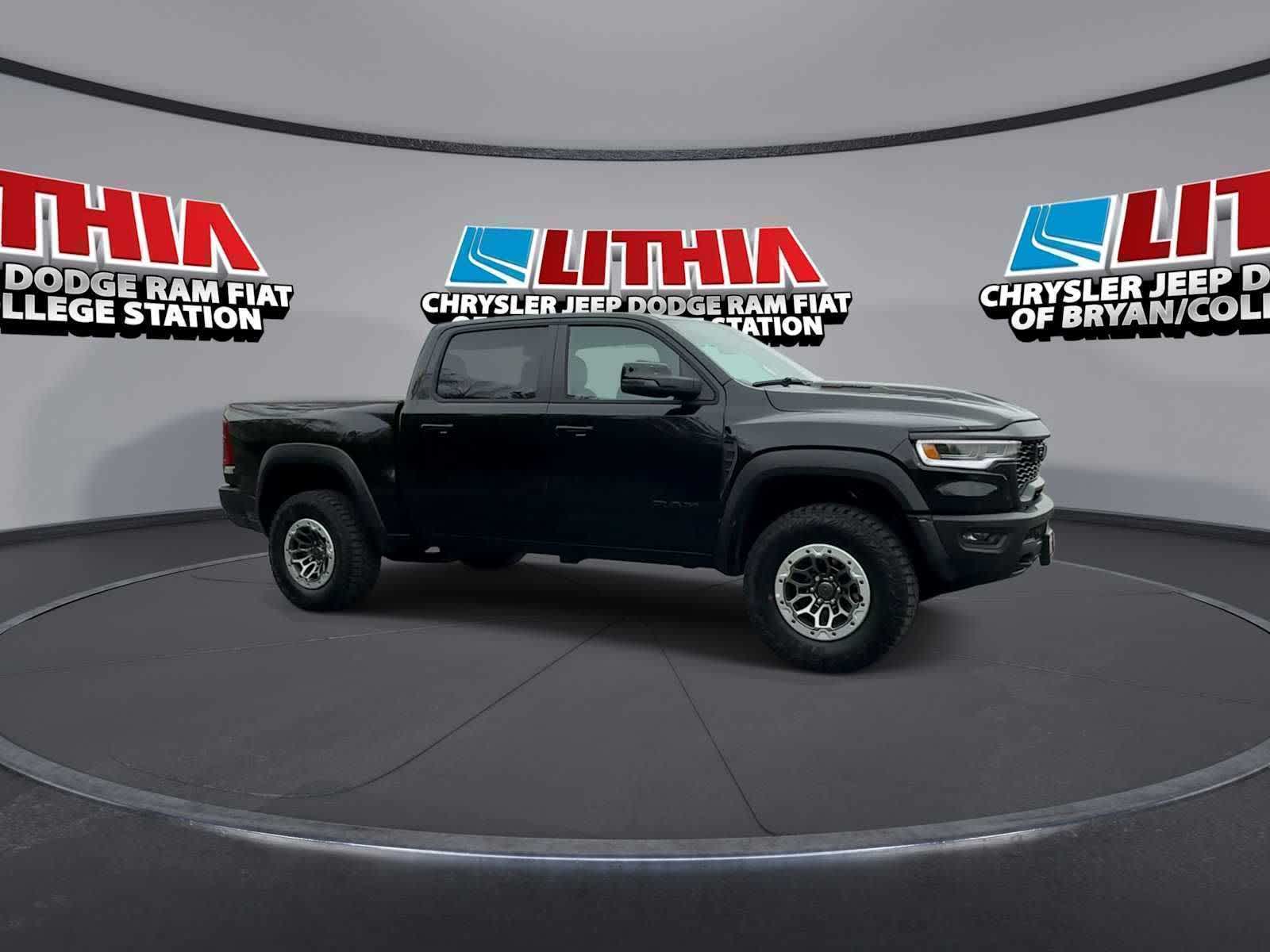 Thumbnail: 2026 RAM 1500 - 9