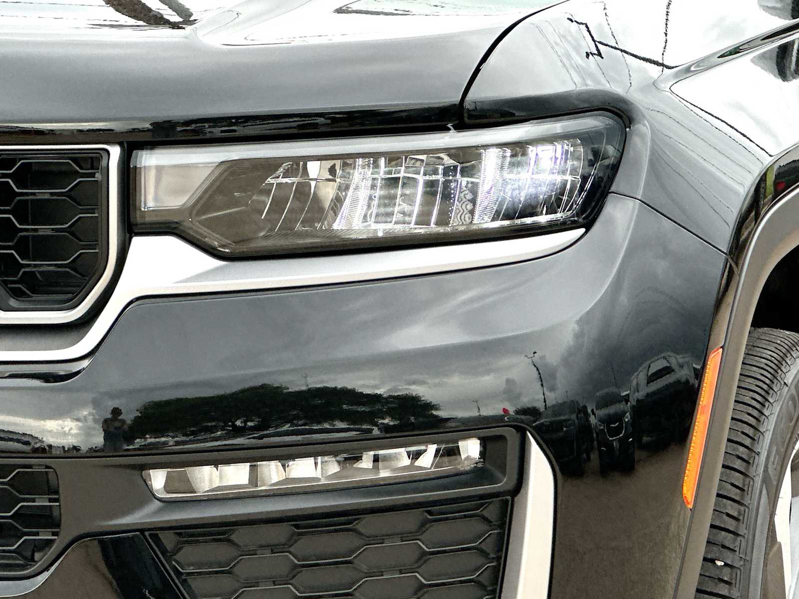 Thumbnail: 2026 Jeep Grand Cherokee - 16