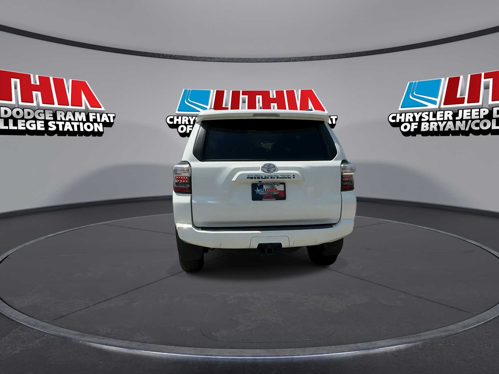 Thumbnail: 2024 Toyota 4Runner - 7