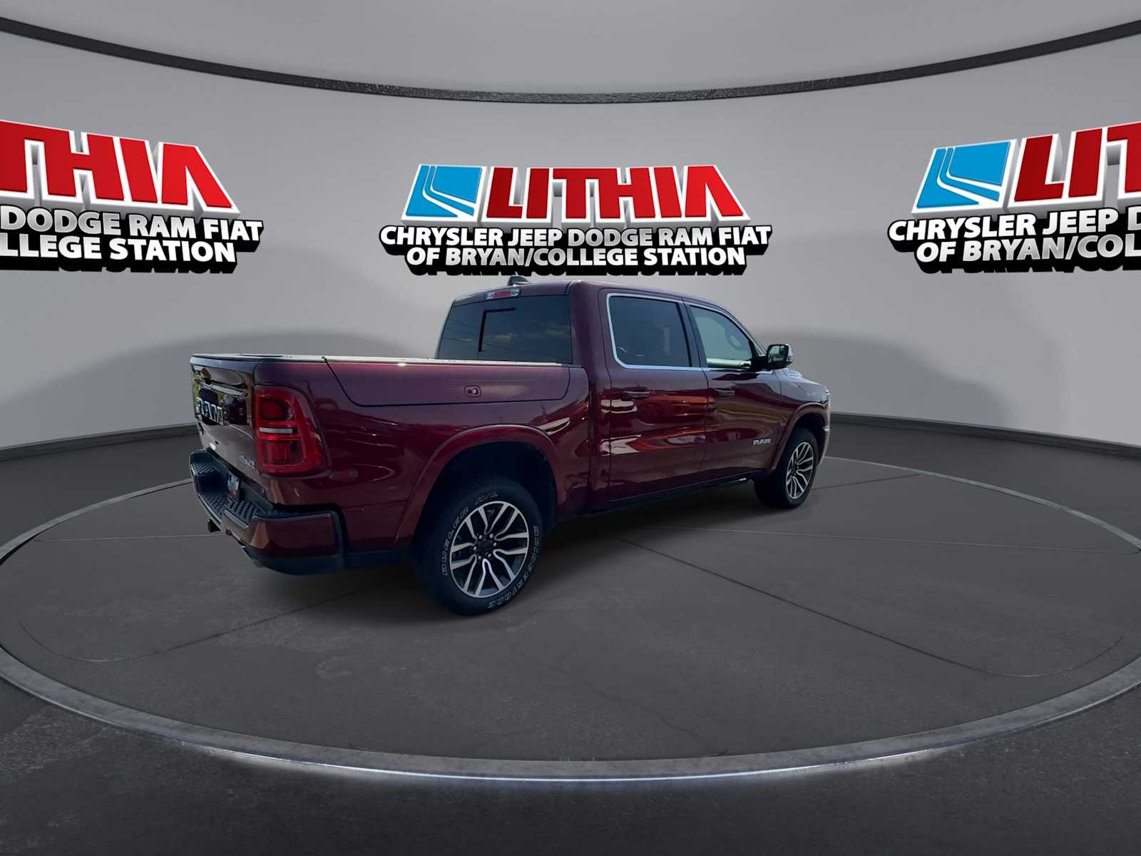 Thumbnail: 2025 RAM 1500 - 8