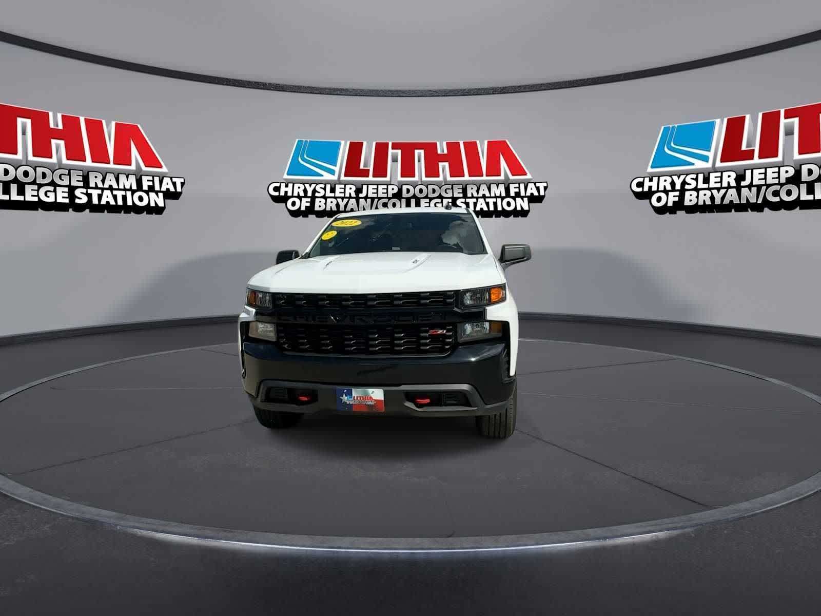 Thumbnail: 2022 Chevrolet Silverado 1500 - 3