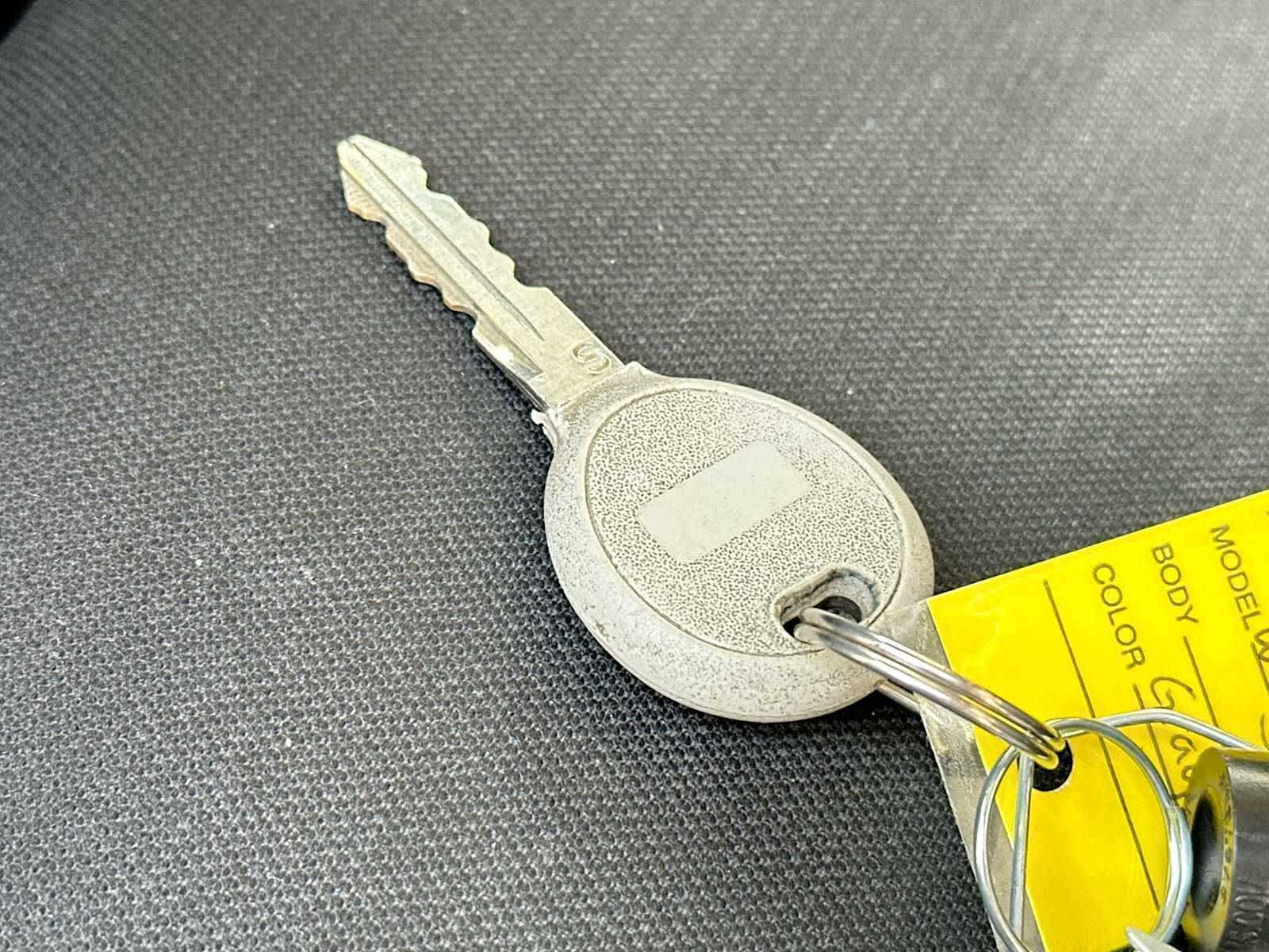 Thumbnail: 2016 Jeep Wrangler - 29