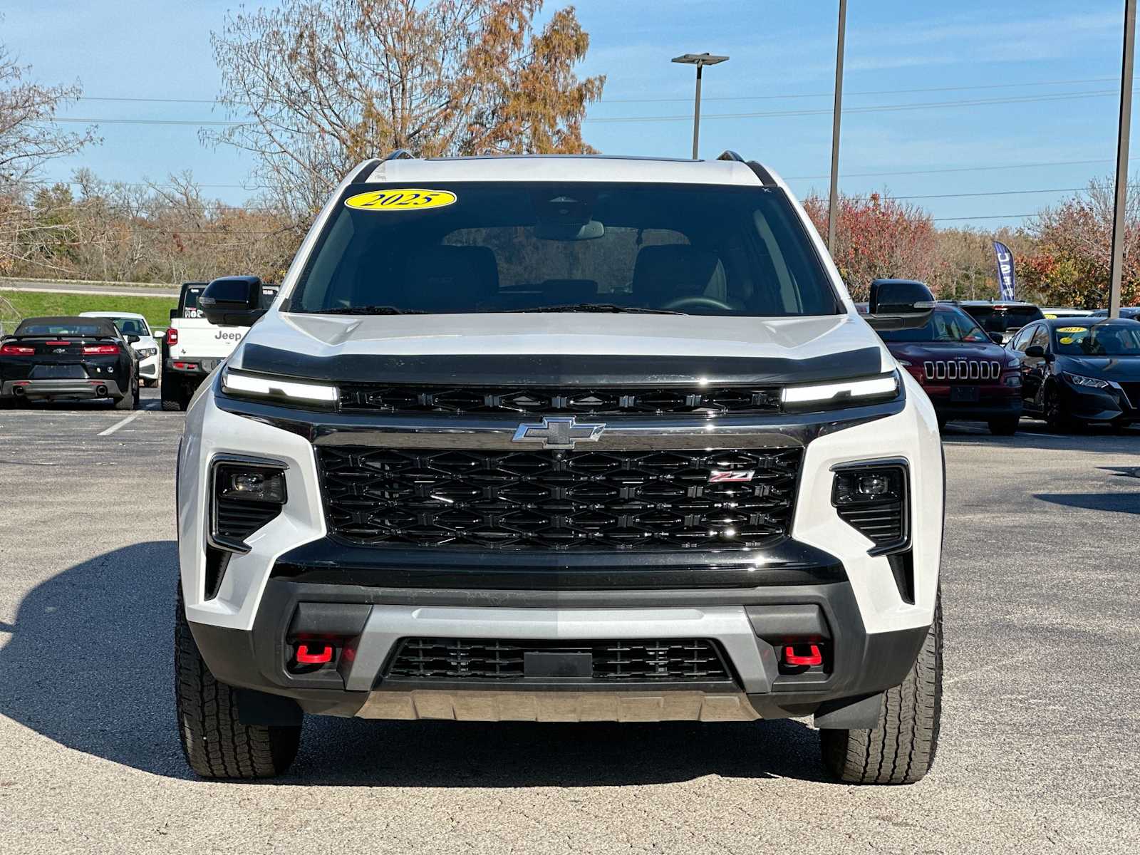 Thumbnail: 2025 Chevrolet Traverse - 10