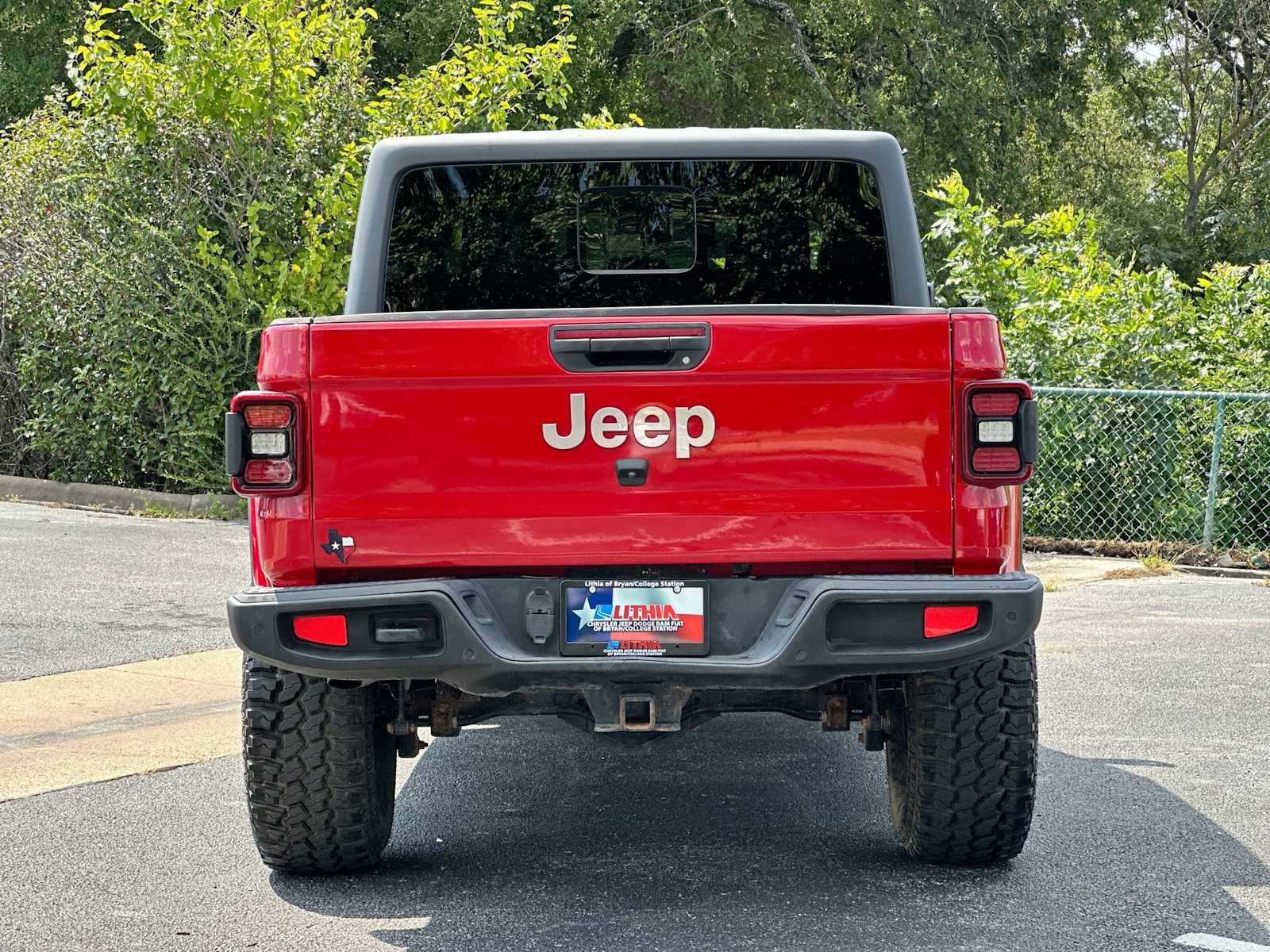 Thumbnail: 2020 Jeep Gladiator - 14