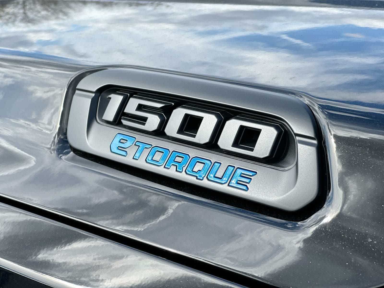 Thumbnail: 2026 RAM 1500 - 15