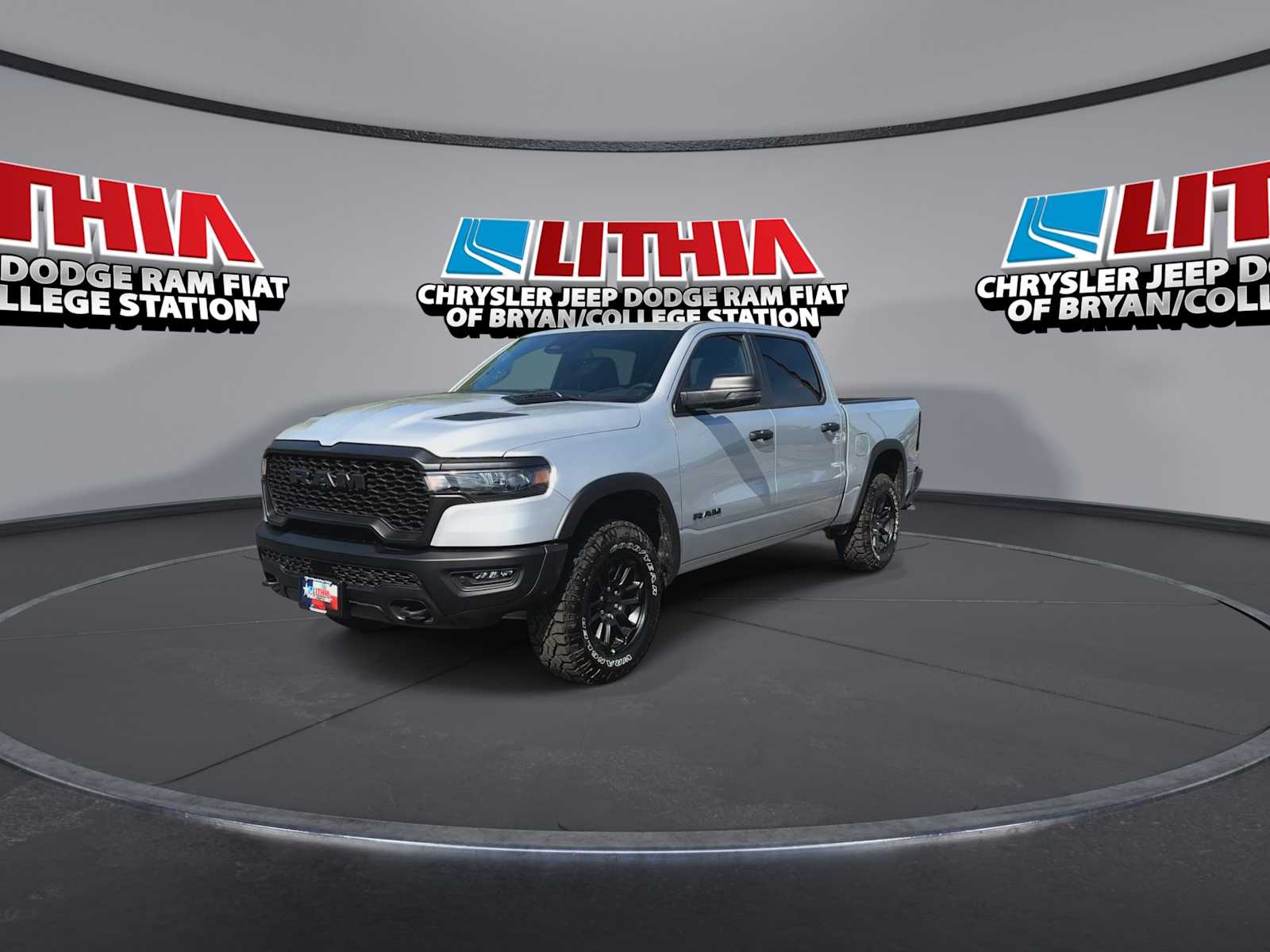 Thumbnail: 2026 RAM 1500 - 3