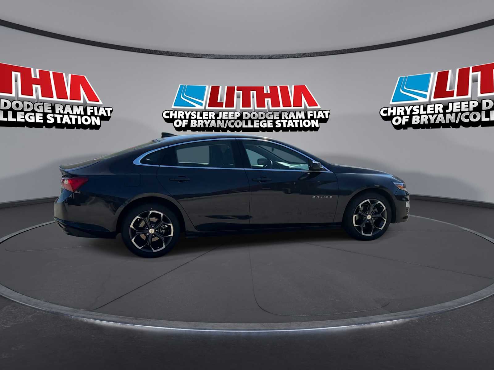 Thumbnail: 2023 Chevrolet Malibu - 8