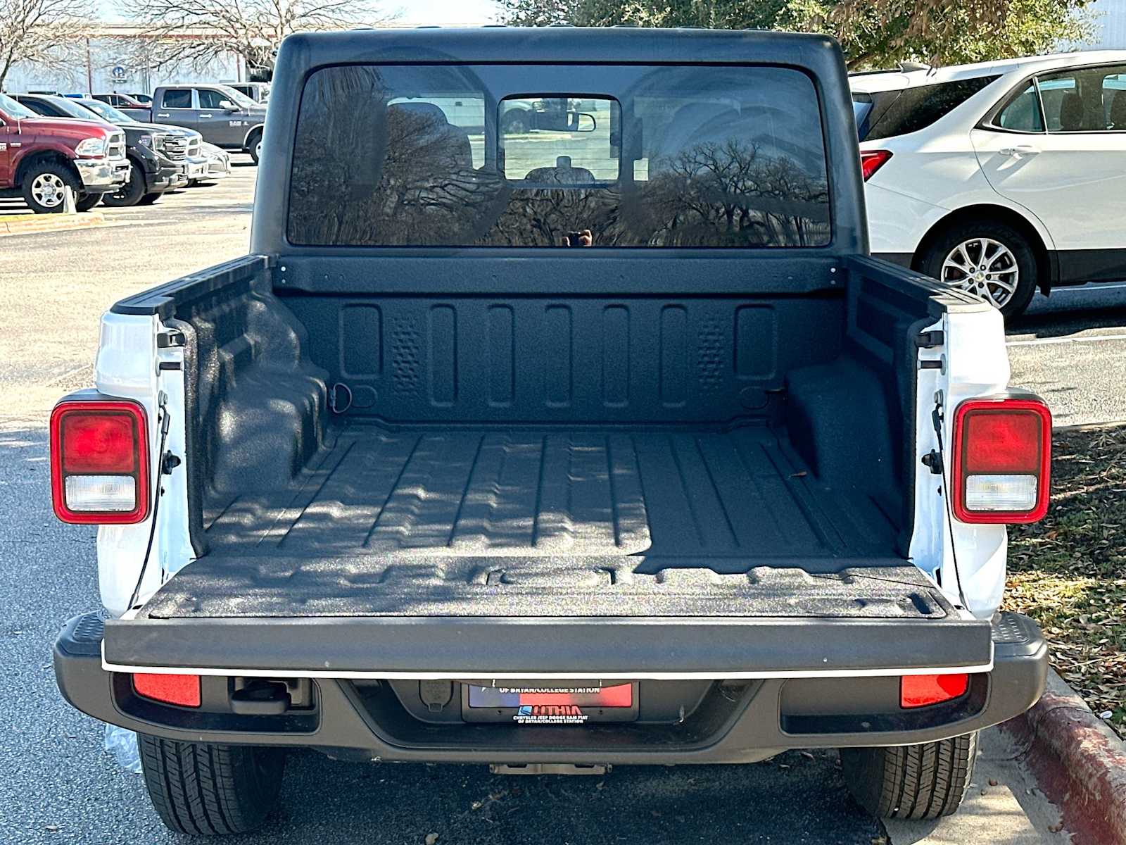 Thumbnail: 2026 Jeep Gladiator - 28