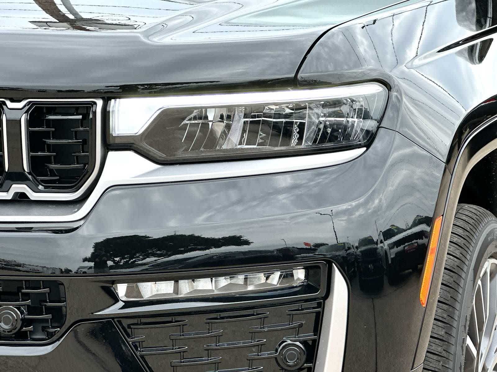 Thumbnail: 2026 Jeep Grand Cherokee - 16