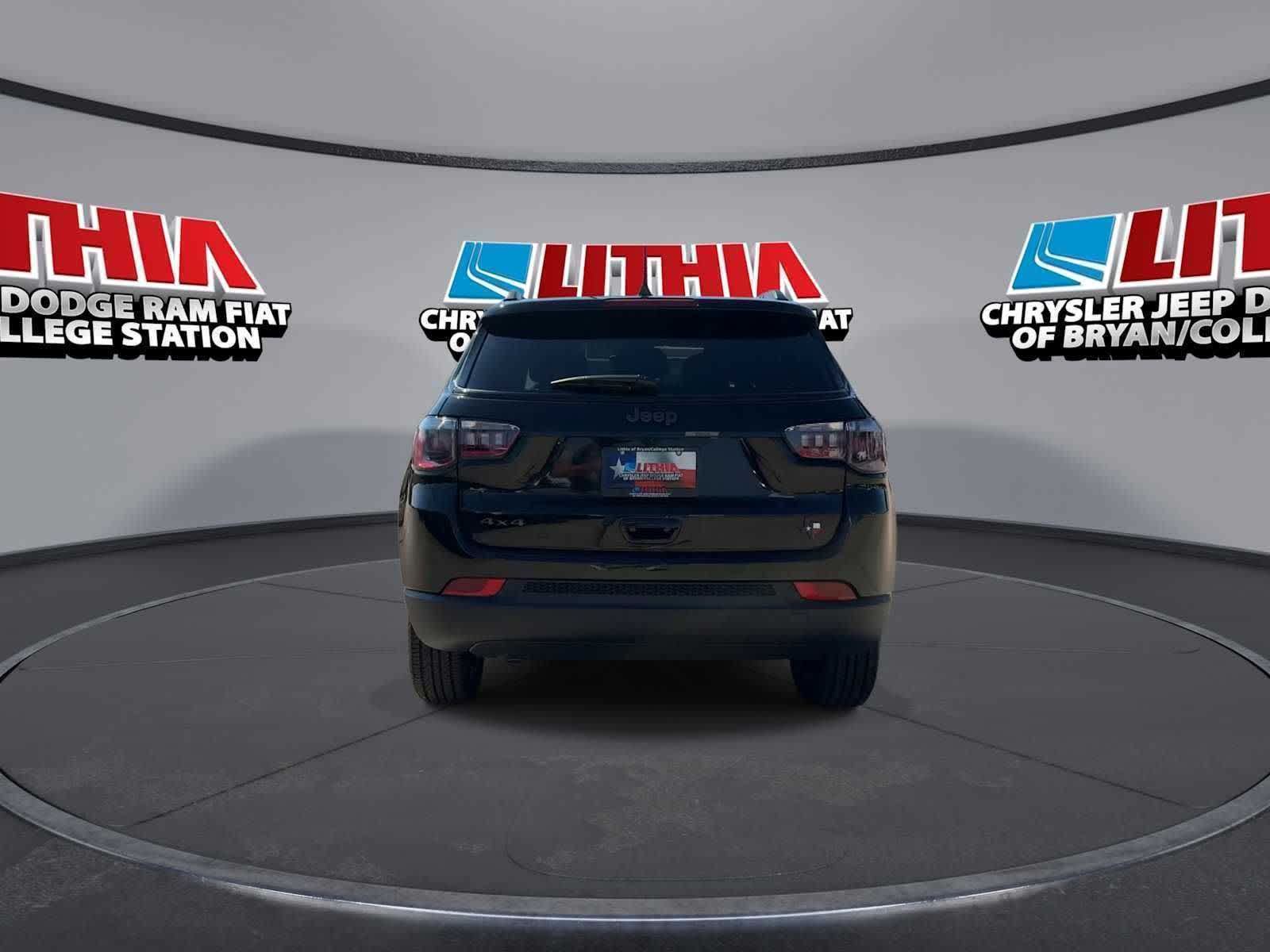 Thumbnail: 2026 Jeep Compass - 7