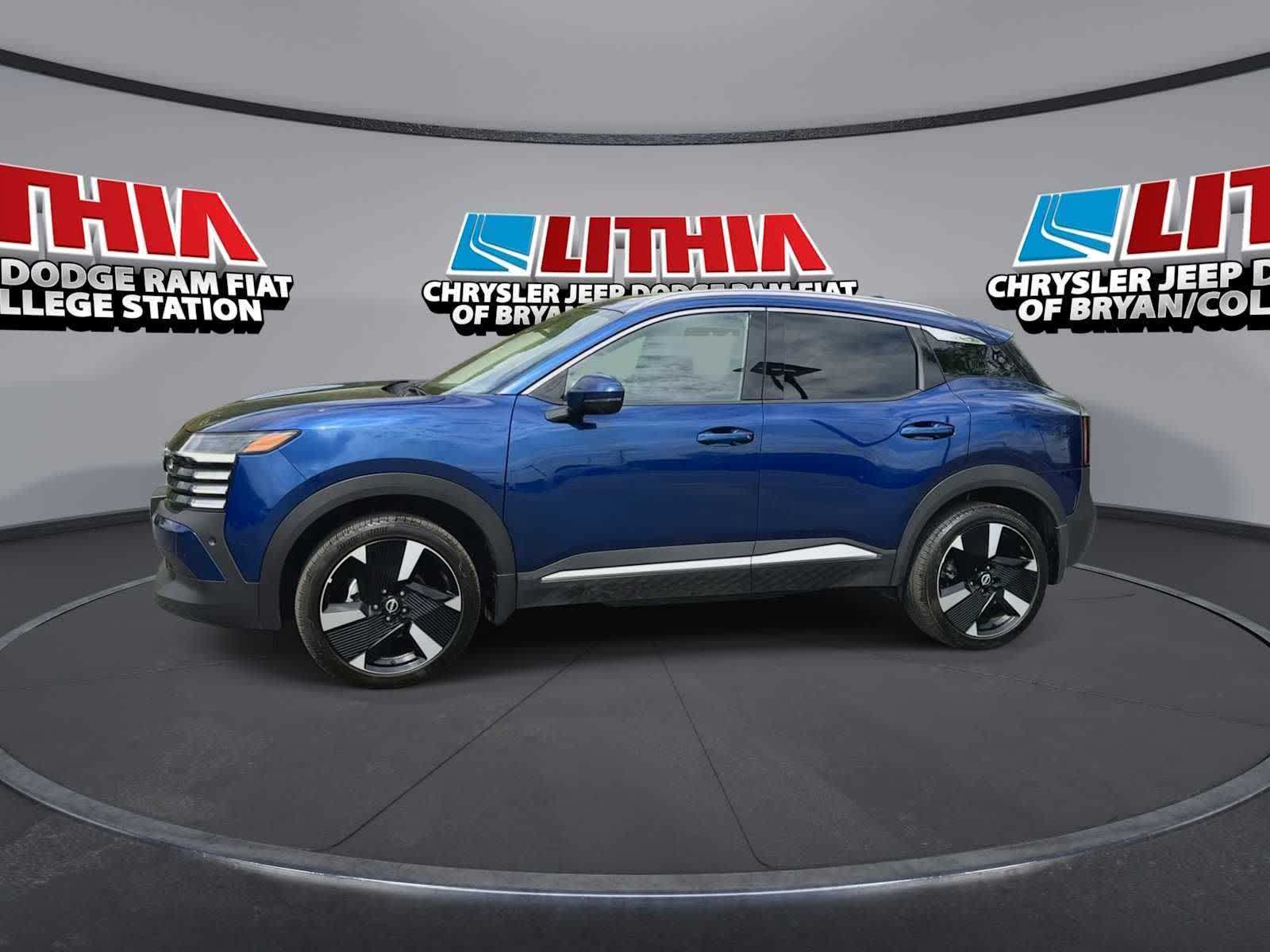 Thumbnail: 2025 Nissan Kicks - 4