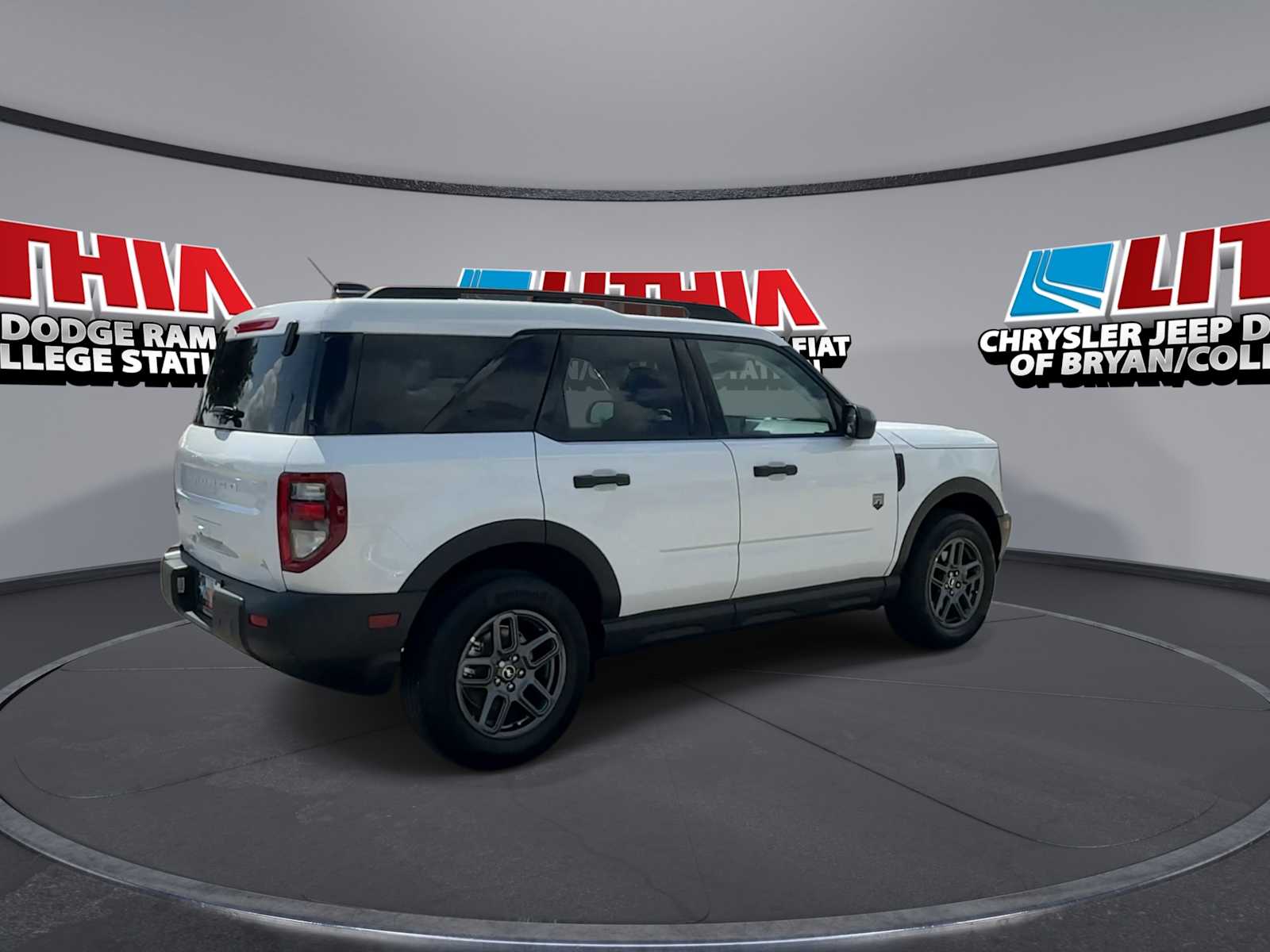 Thumbnail: 2025 Ford Bronco Sport - 8