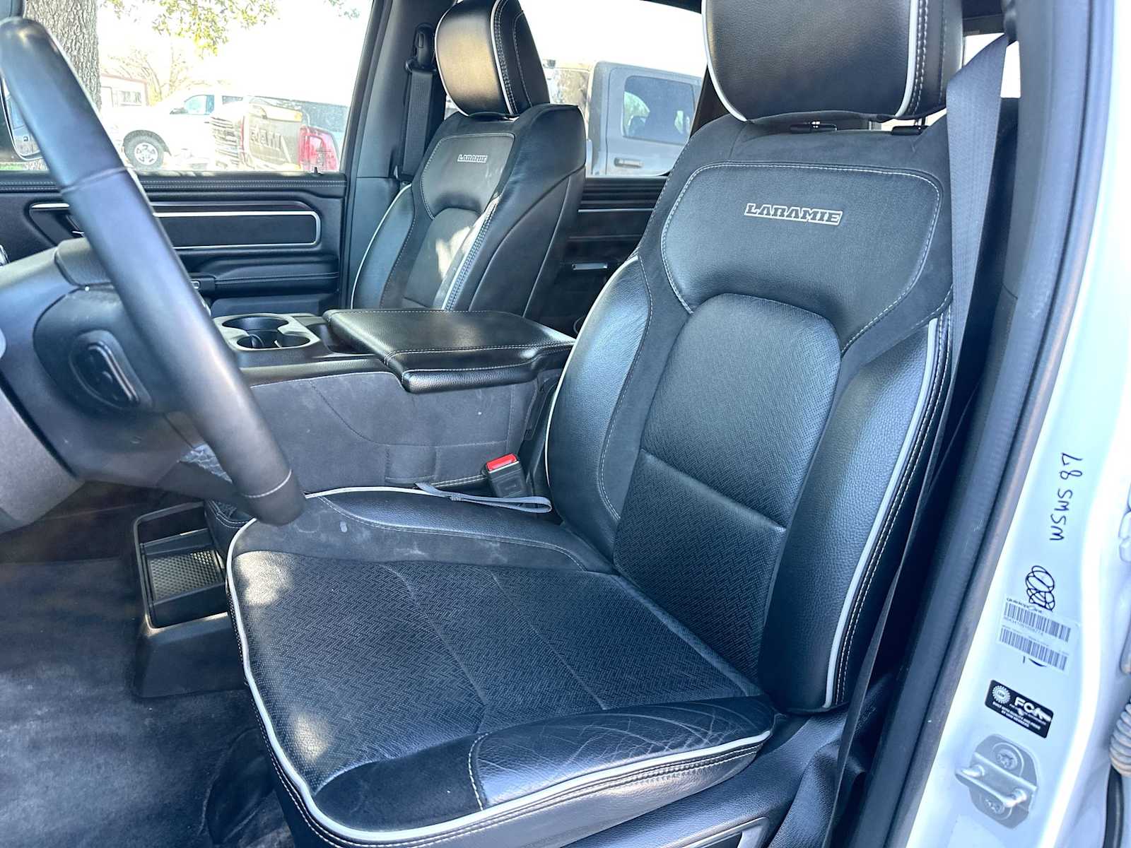 Thumbnail: 2025 RAM 1500 - 17