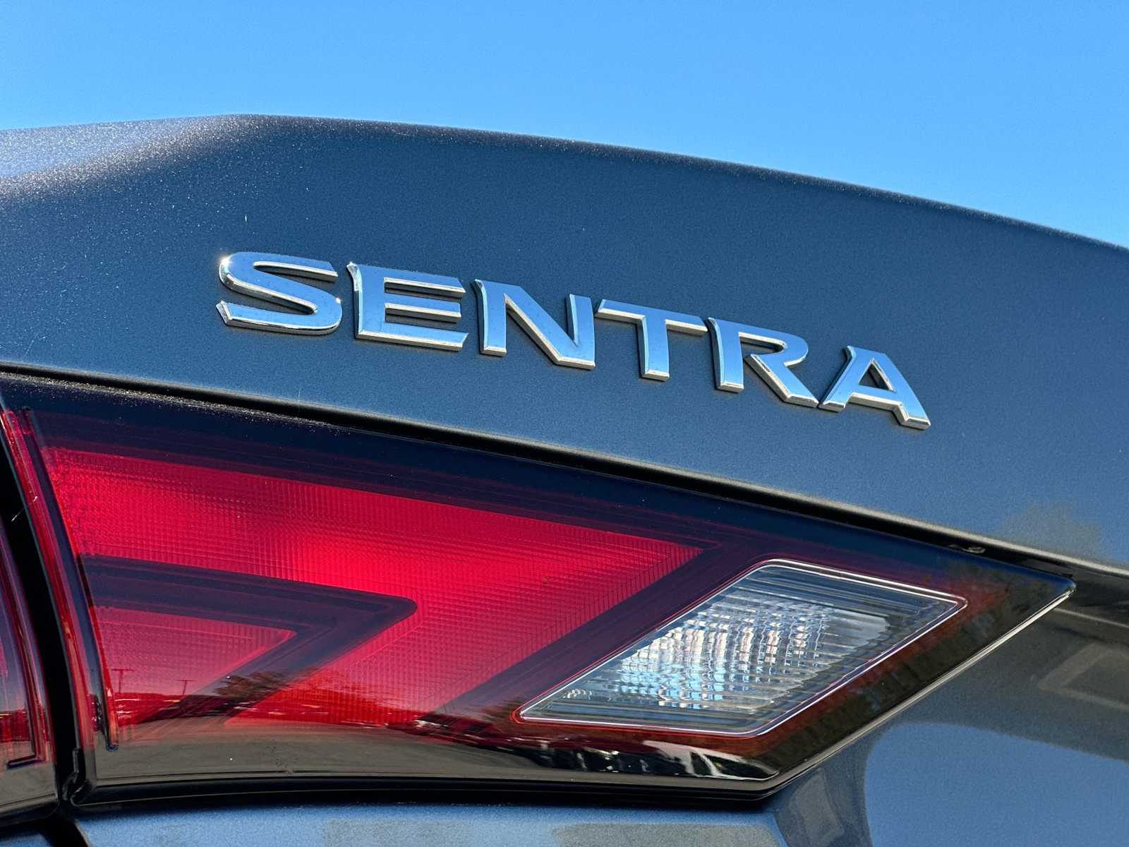 Thumbnail: 2021 Nissan Sentra - 15