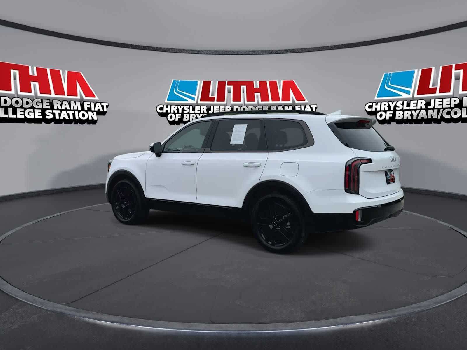 Thumbnail: 2024 Kia Telluride - 6