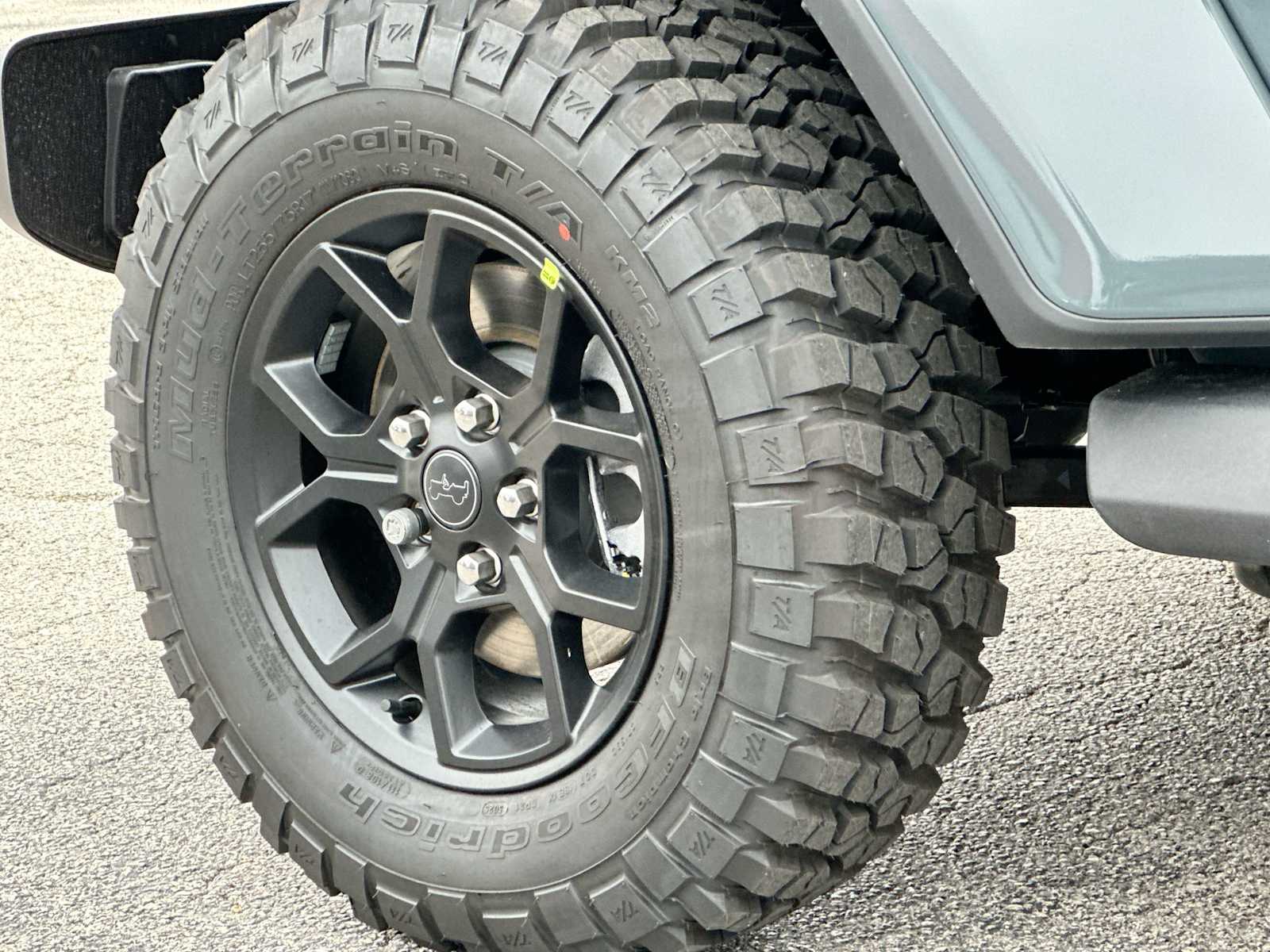 Thumbnail: 2026 Jeep Gladiator - 11