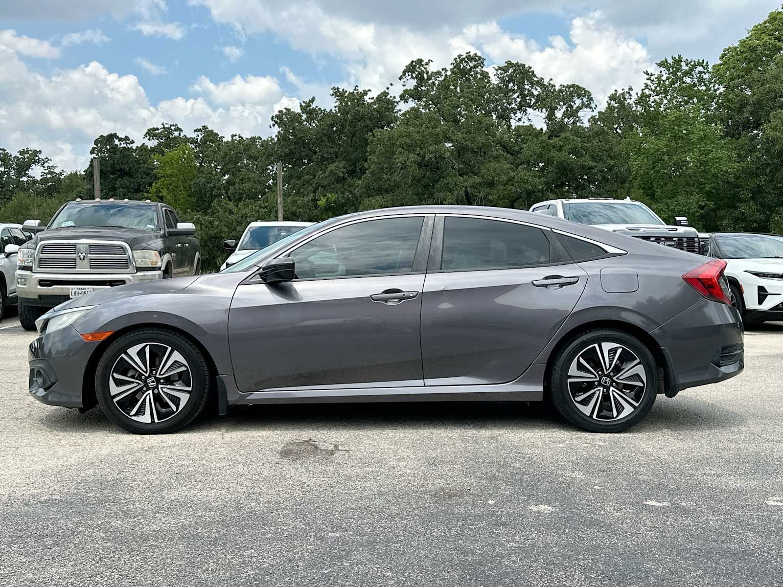 Thumbnail: 2017 Honda Civic - 12
