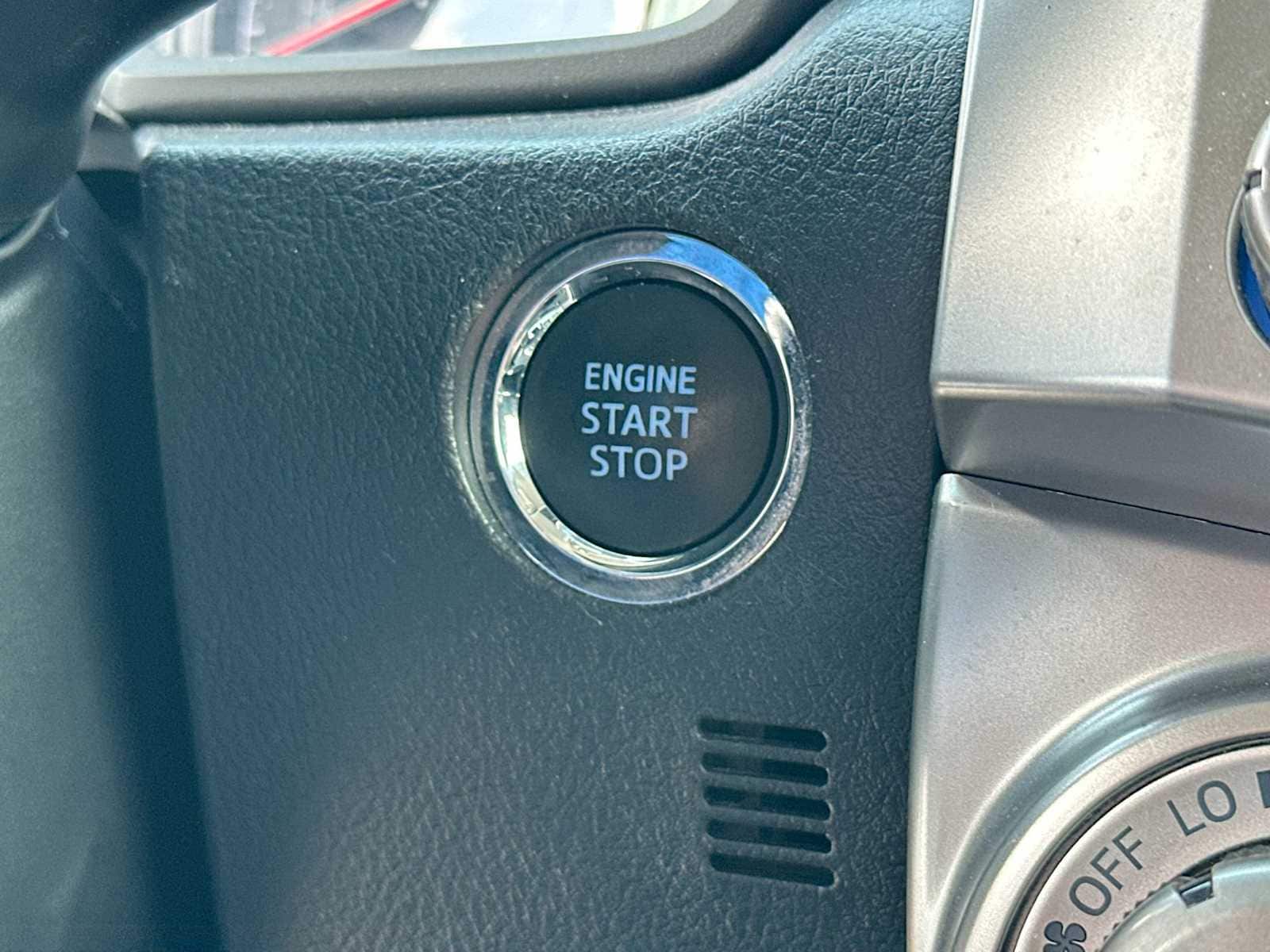 Thumbnail: 2024 Toyota 4Runner - 28