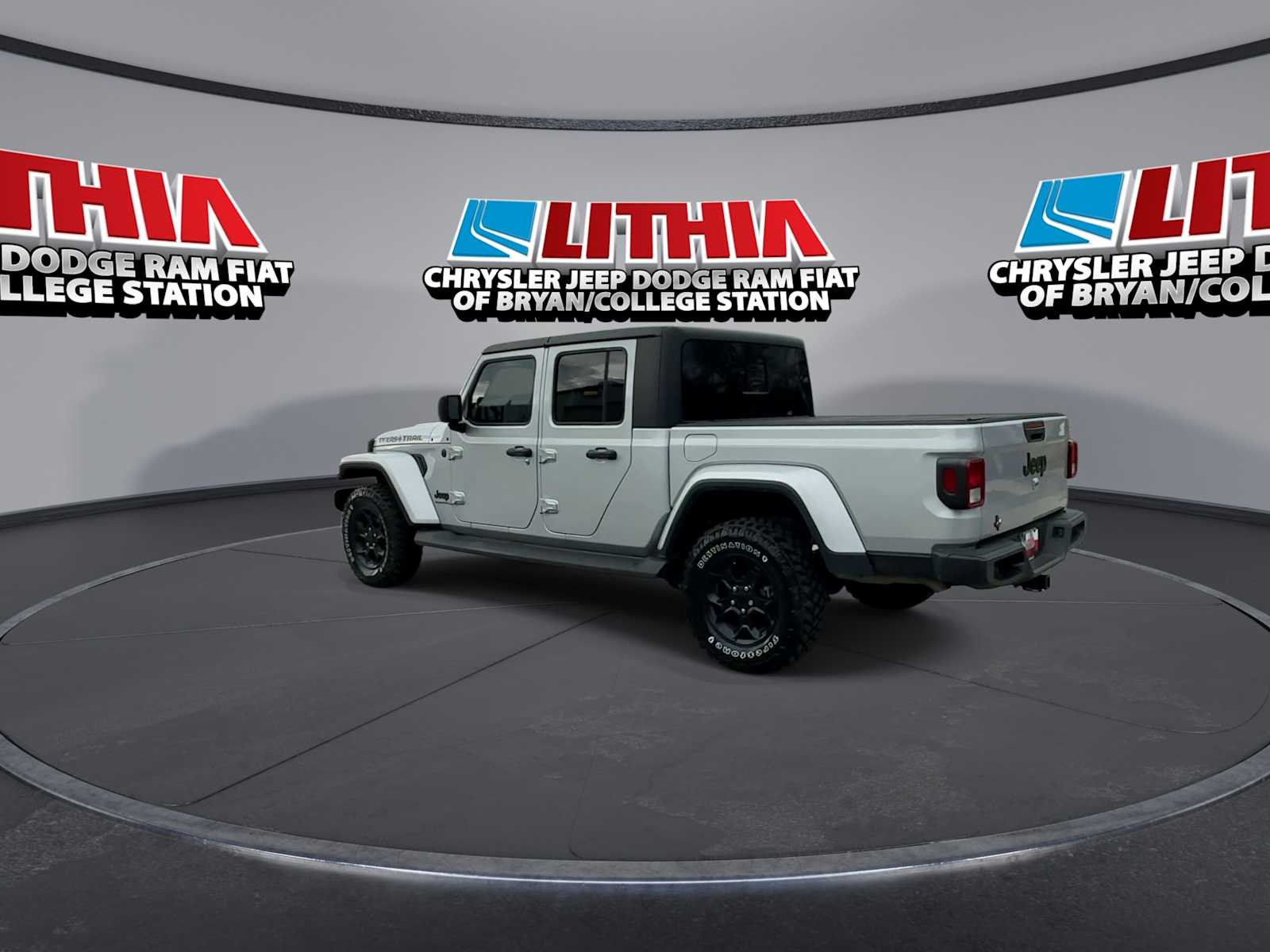 Thumbnail: 2023 Jeep Gladiator - 6