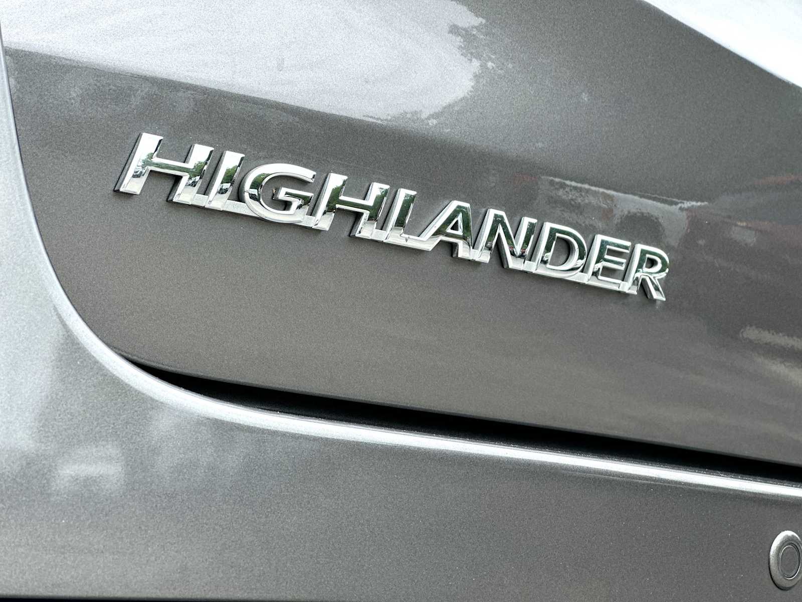 Thumbnail: 2015 Toyota Highlander - 14