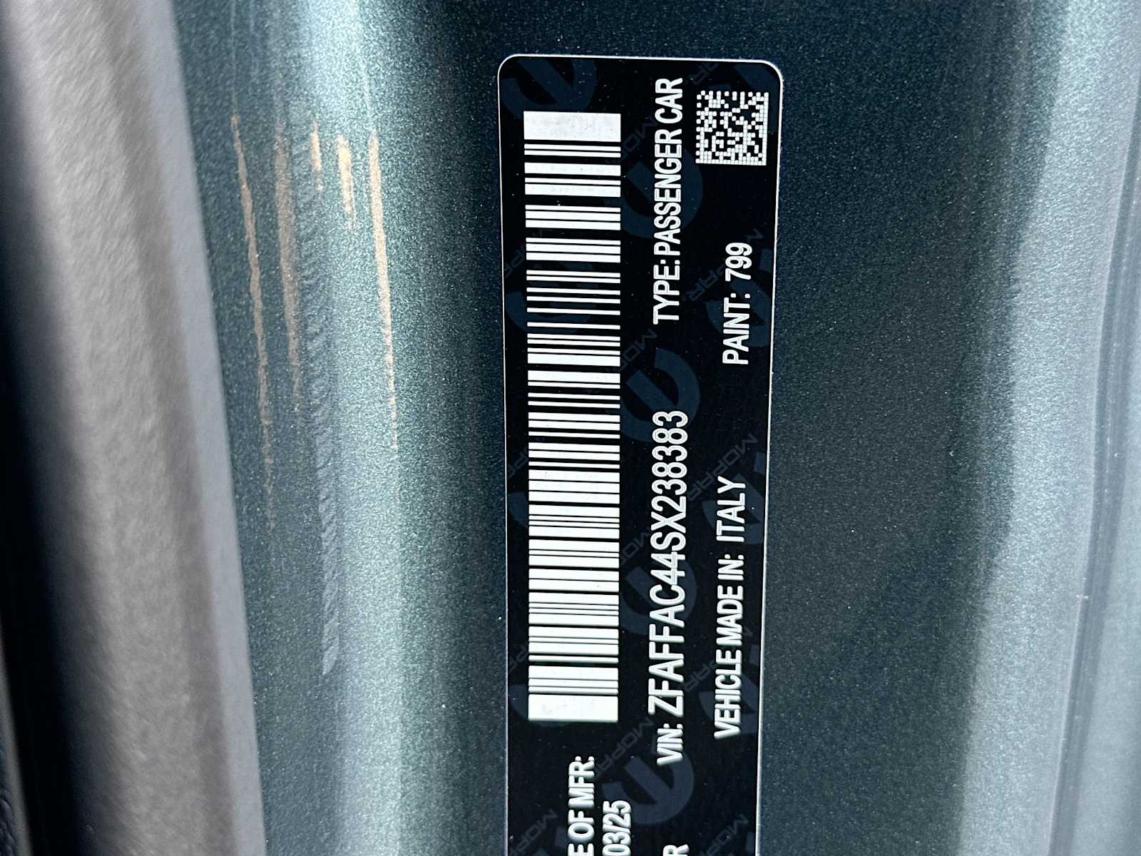 Thumbnail: 2025 Fiat 500e - 22