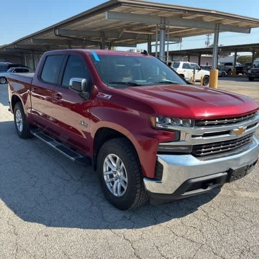 Used 2020 Chevrolet Silverado 1500 LT Truck Crew Cab