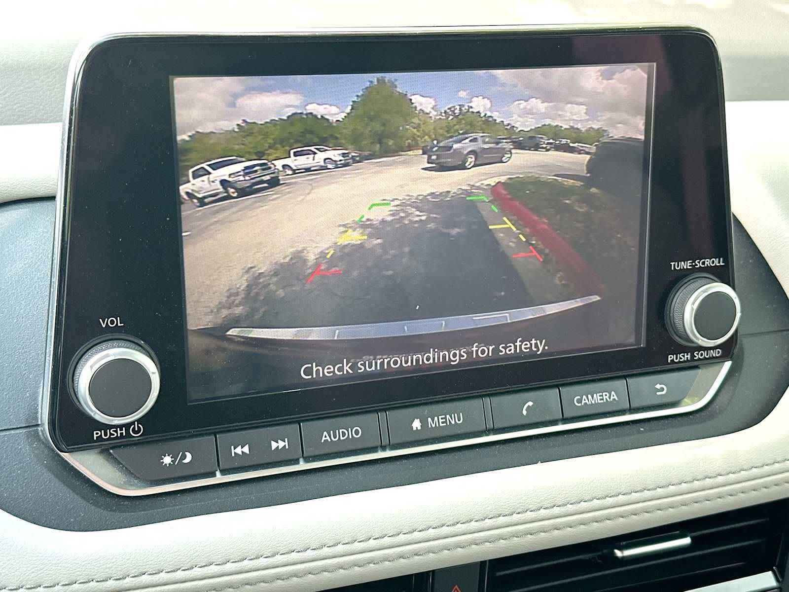 Thumbnail: 2023 Nissan Rogue - 20