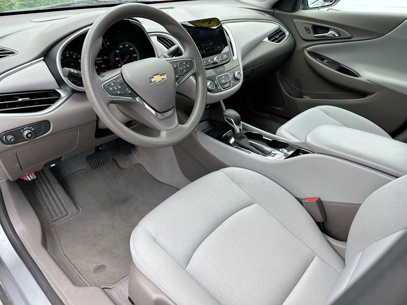 Thumbnail: 2024 Chevrolet Malibu - 18