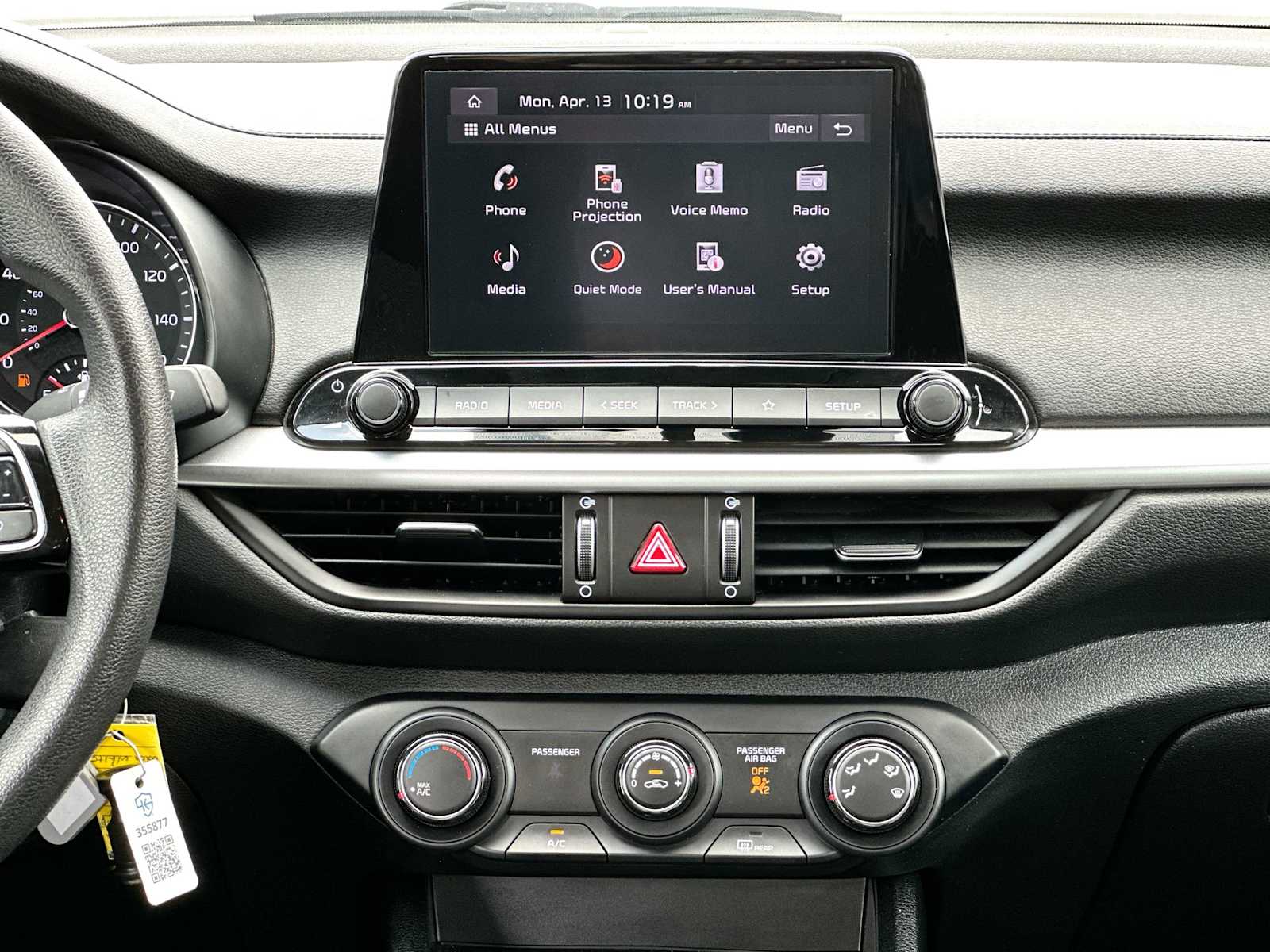 Thumbnail: 2024 Kia Forte - 26