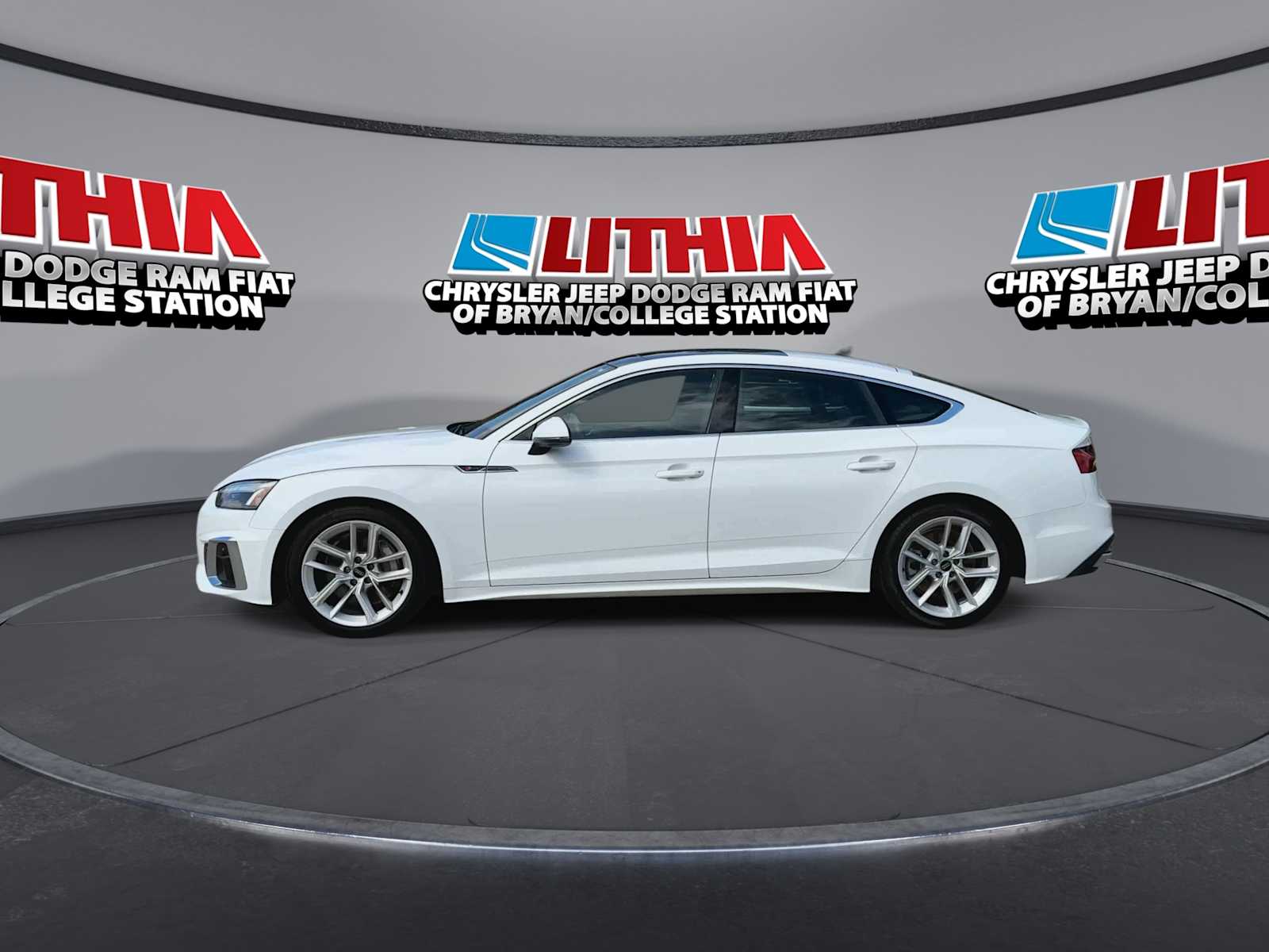 Thumbnail: 2024 Audi A5 - 5