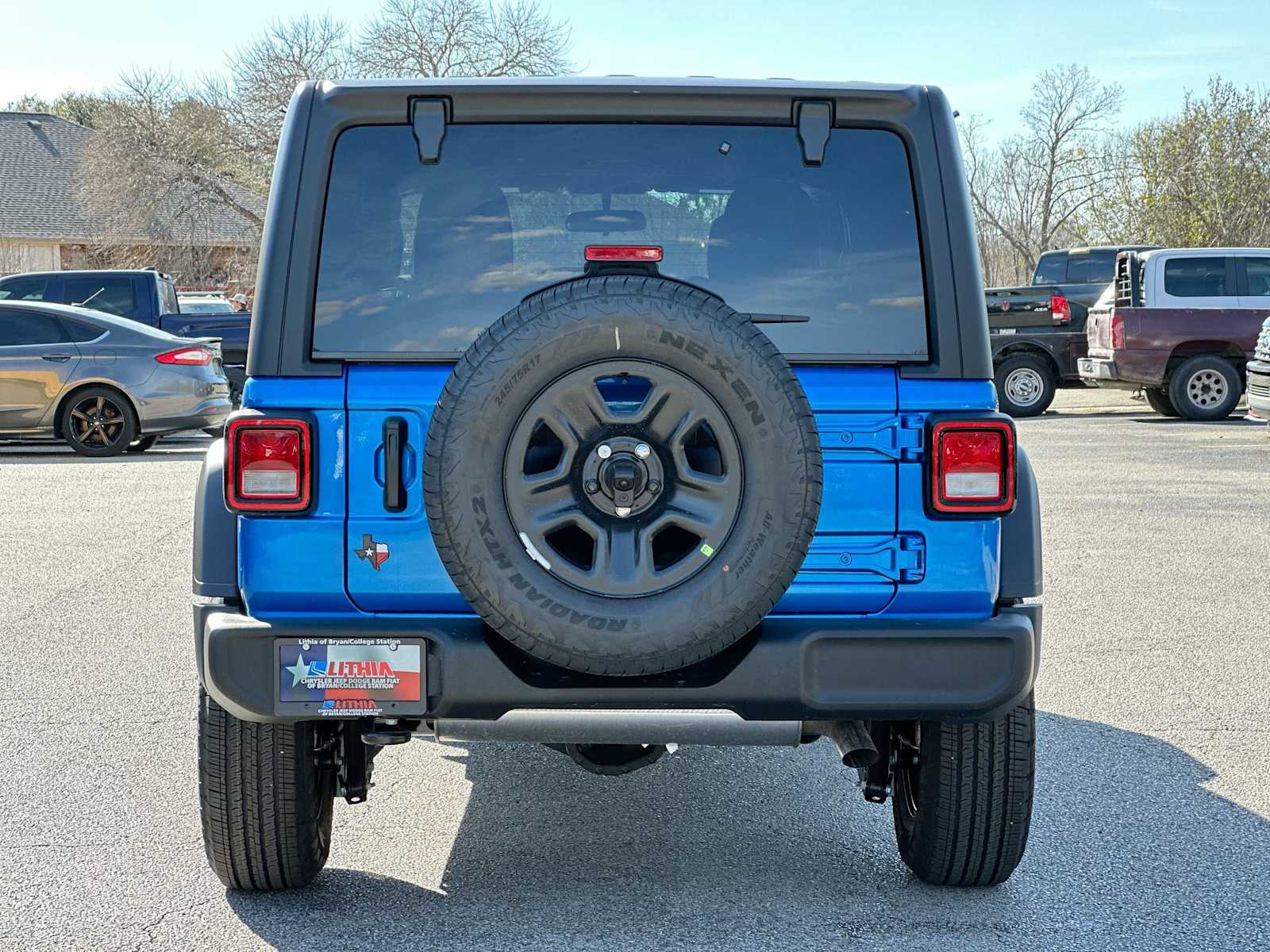 Thumbnail: 2026 Jeep Wrangler - 14