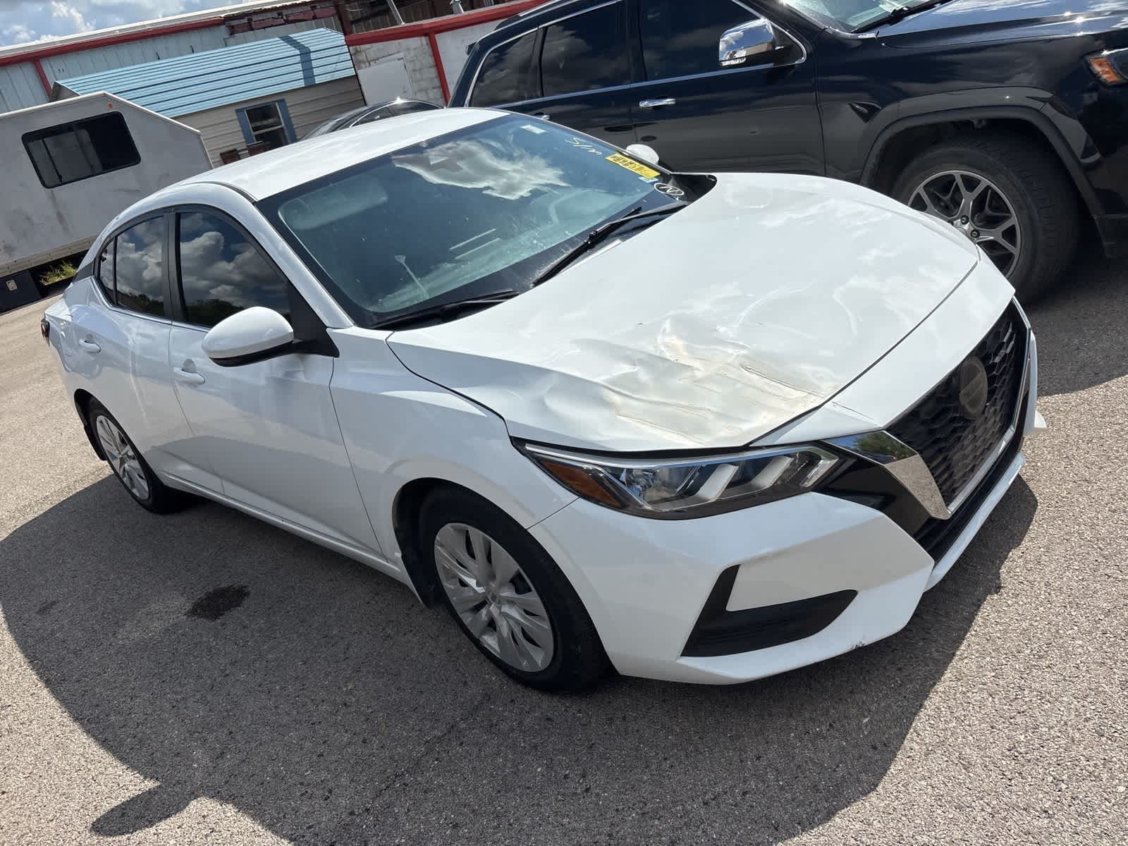 Thumbnail: 2021 Nissan Sentra - 2