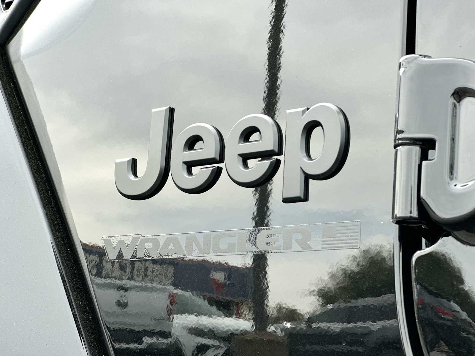 Thumbnail: 2026 Jeep Wrangler - 15