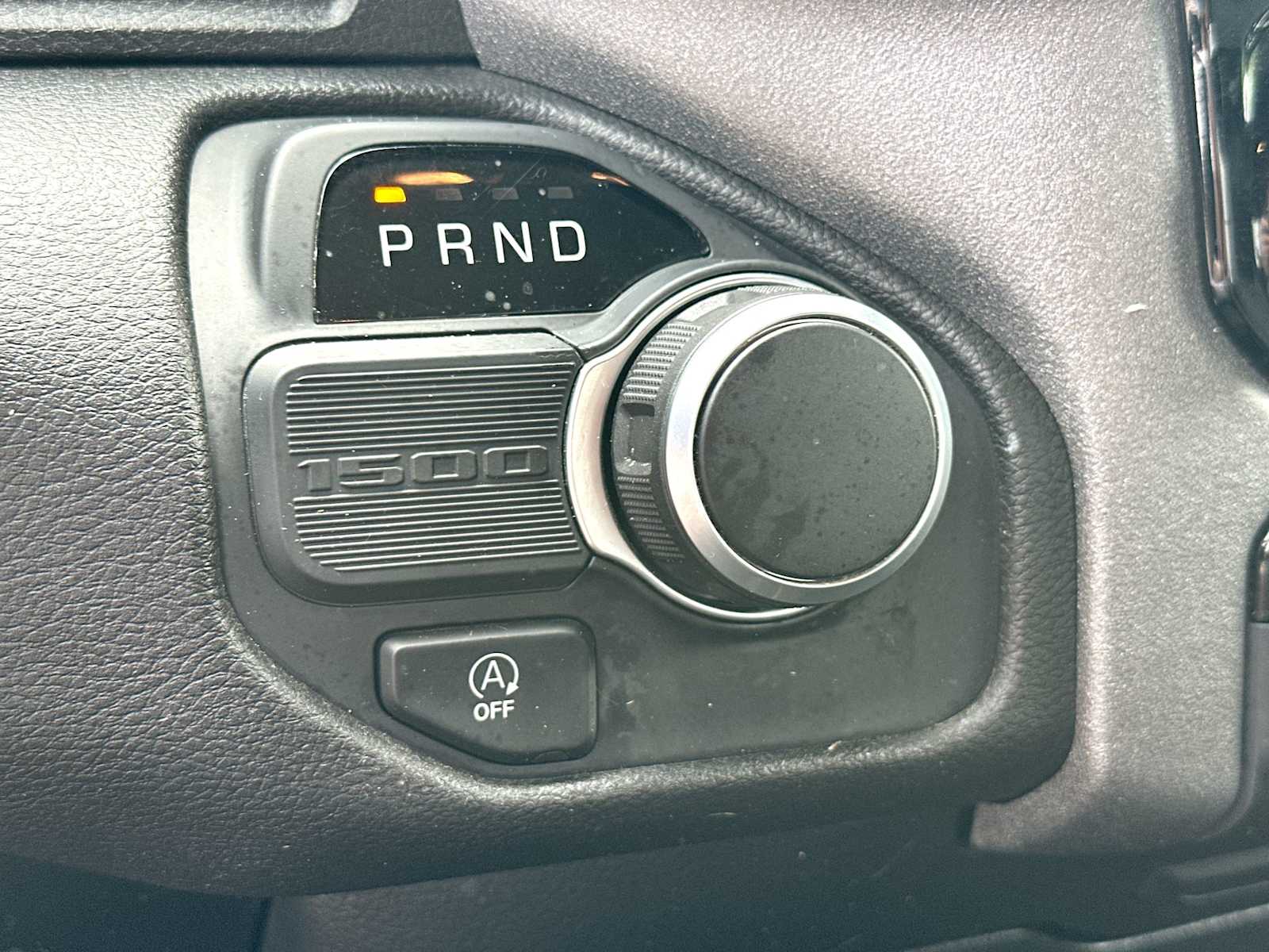 Thumbnail: 2025 RAM 1500 - 21