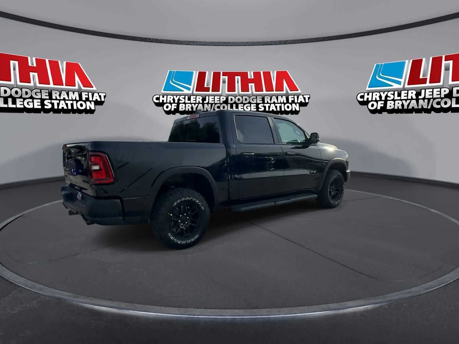 Thumbnail: 2026 RAM 1500 - 8